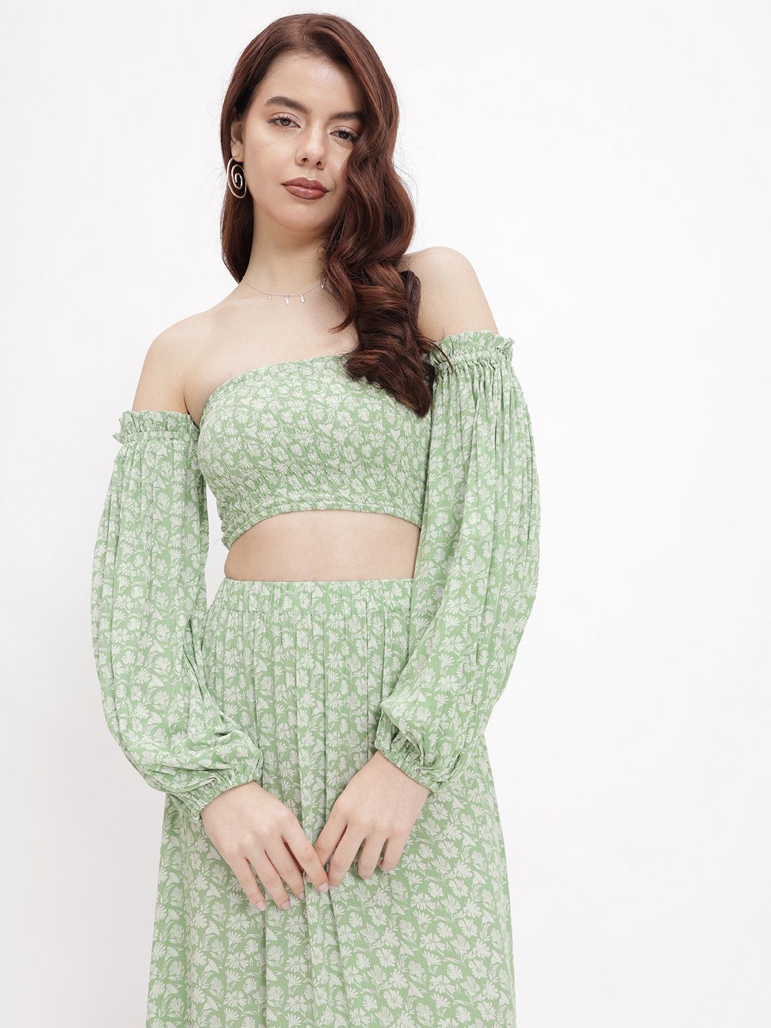 DressBerry Ditsy Floral Smocked Bardot Blitz Crop Top