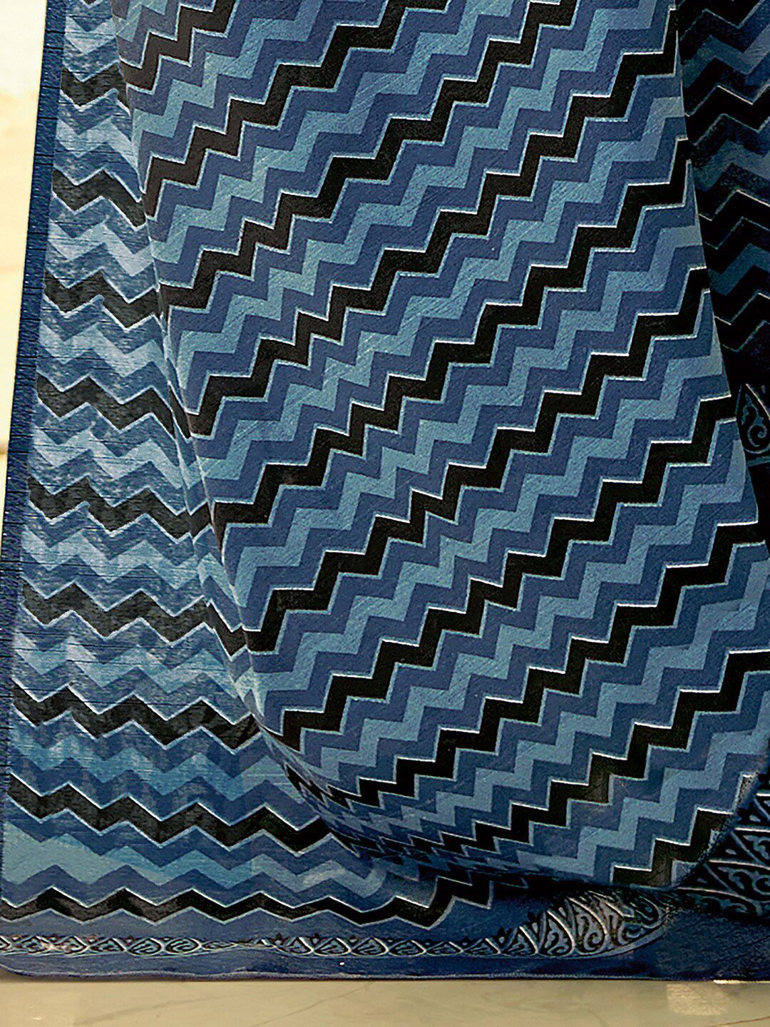 KALINI Ethnic Motifs Printed Saree