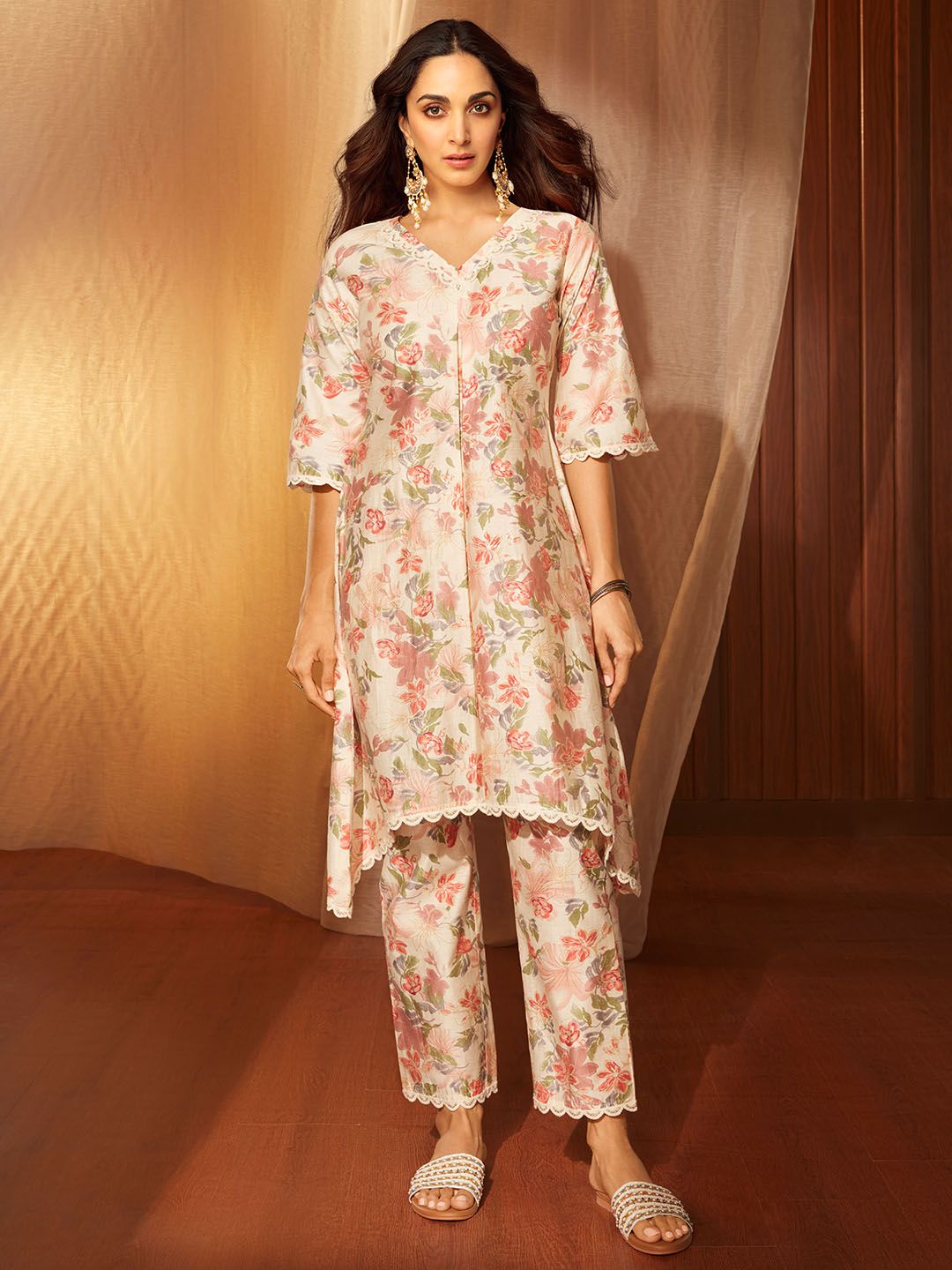 Libas Floral Printed Kurta With Trouser