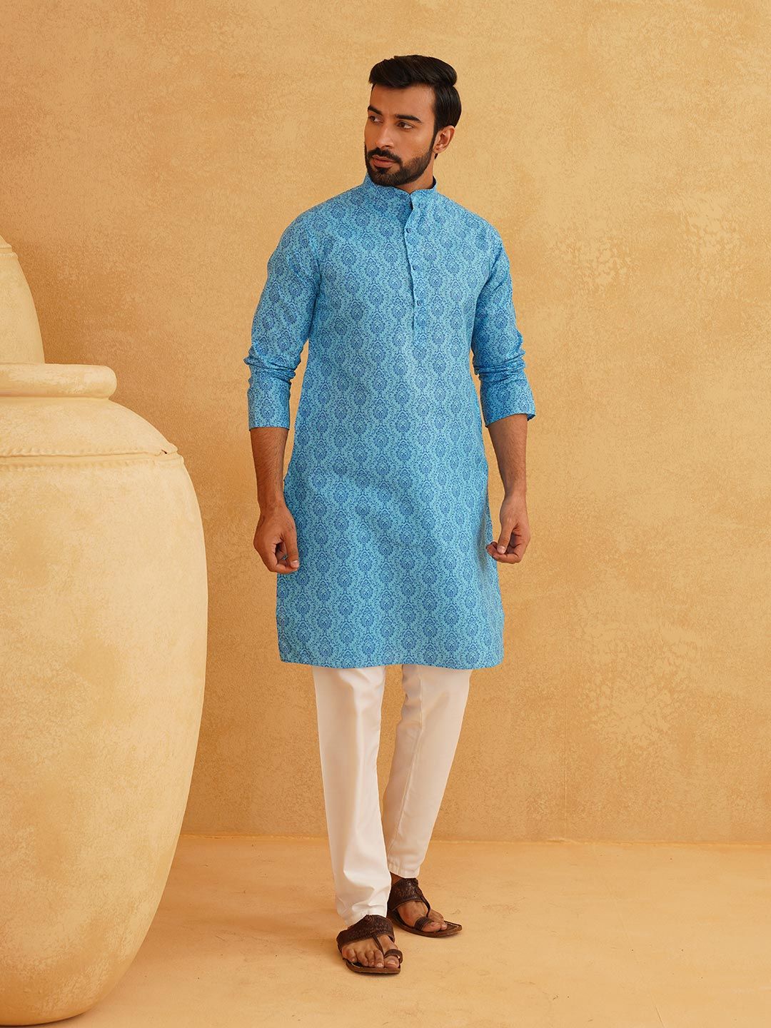 SOJANYA Men Blue & White Ethnic Motifs Cotton Linen Printed Kurta