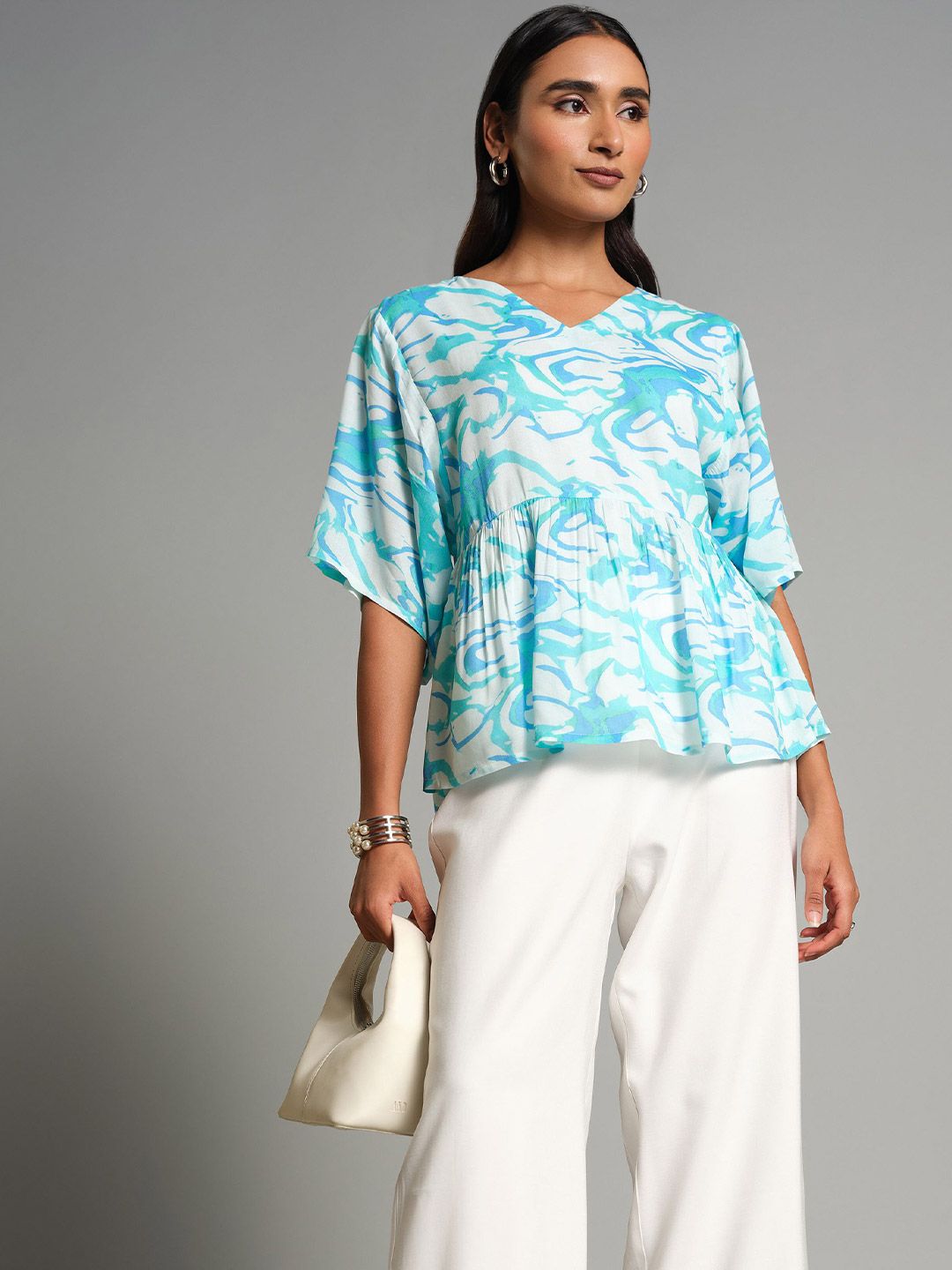 AND Floral Print Puff Sleeve Peplum Top