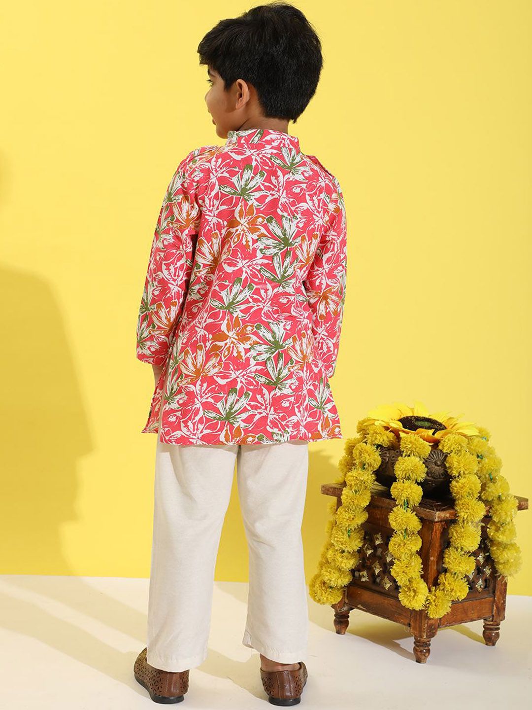 Cutiekins Boys Tribal Printed Mandarin Collar Regular Kurta & Pyjamas