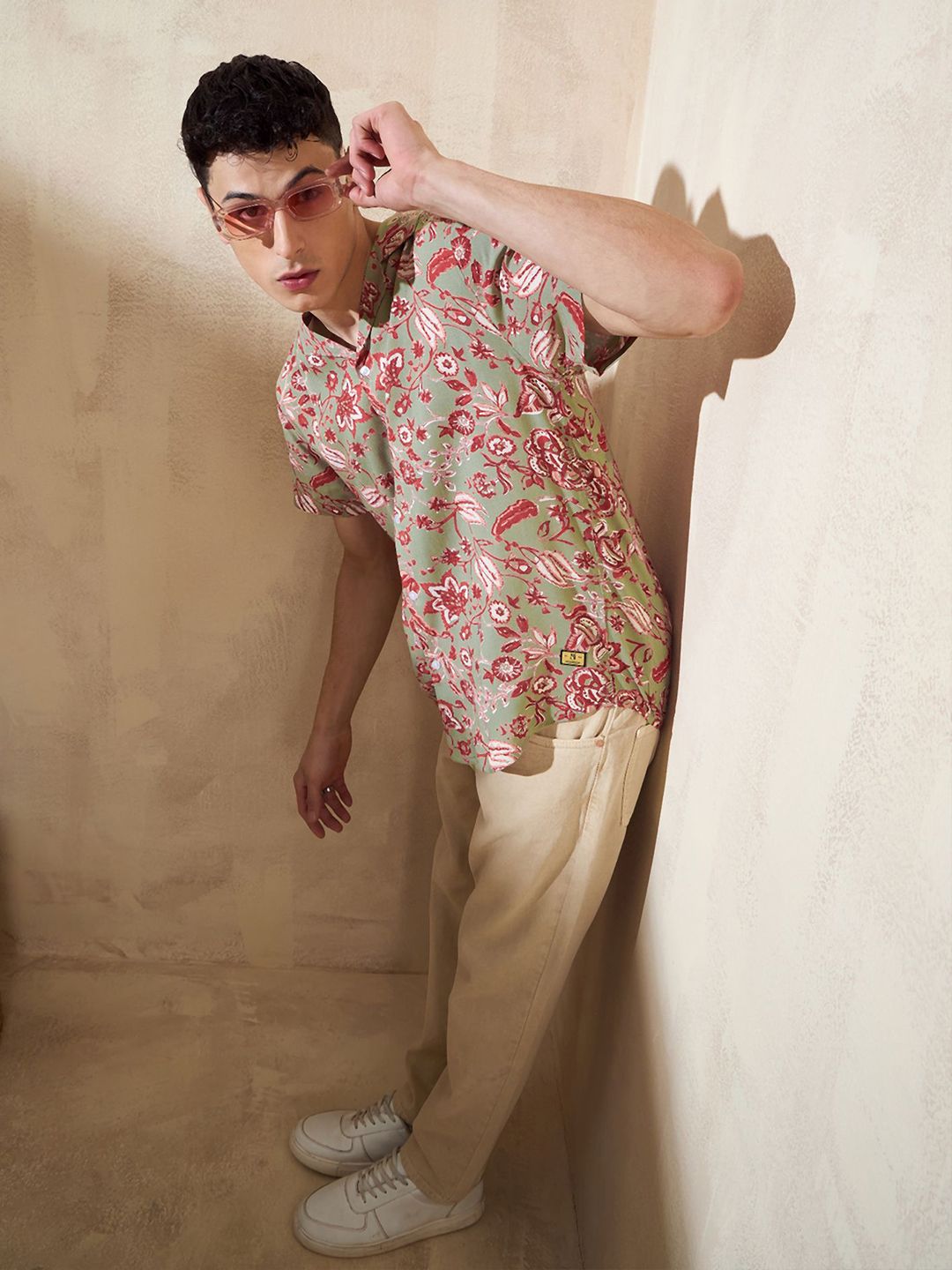 DENNISON Floral Printed Oversized Casual Shirt