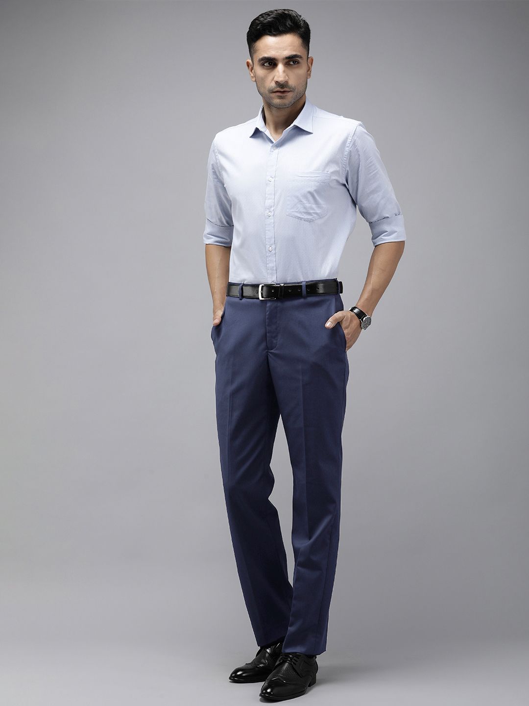 Park Avenue Men Self Design Mid-Rise Textured Formal Trouser