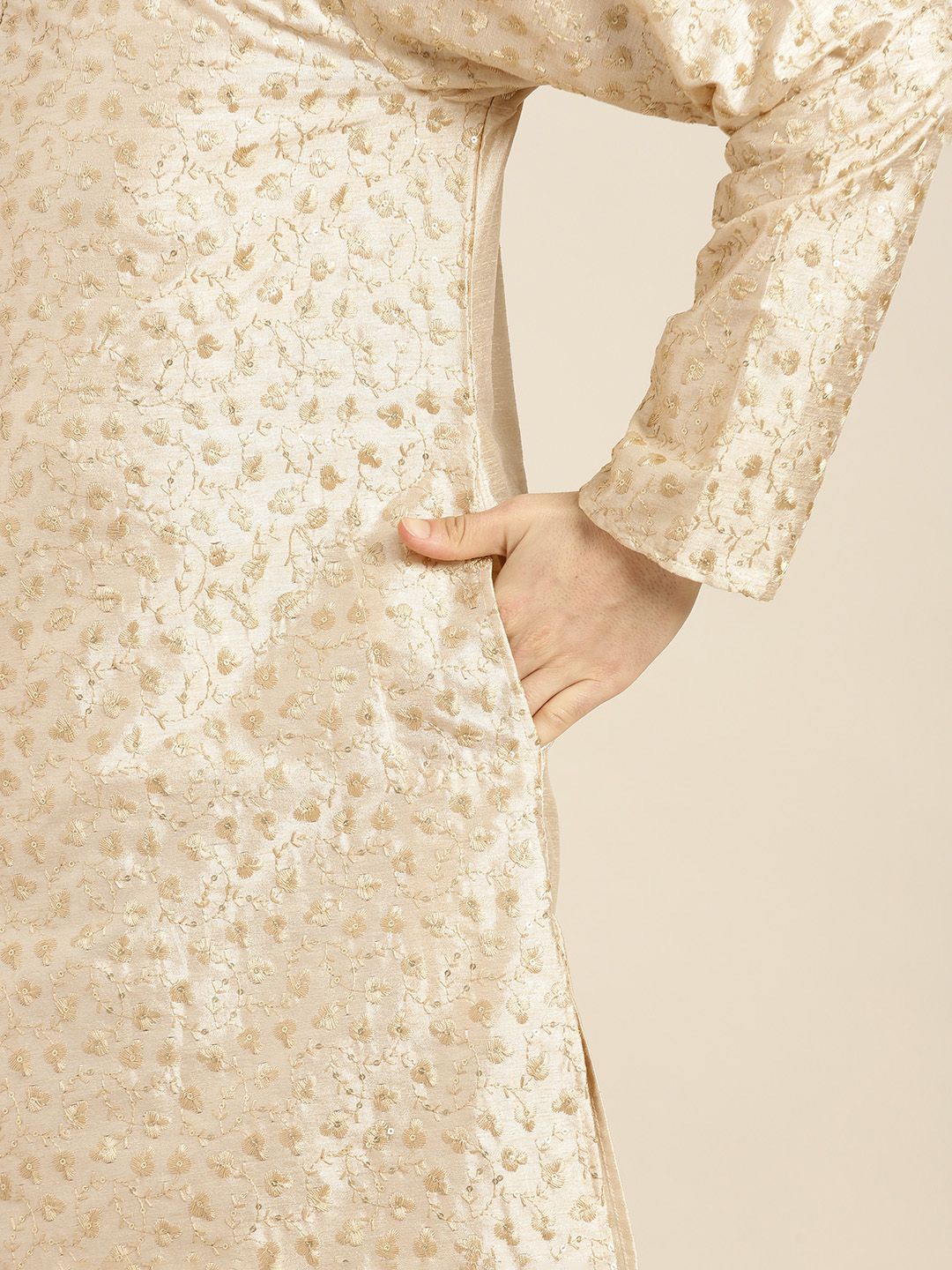 SOJANYA Men Beige Floral Kurta