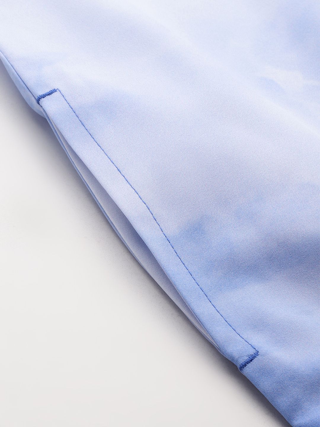 HRX by Hrithik Roshan Ombre Reflective Strip Rapid-Dry Running Tailored Jacket