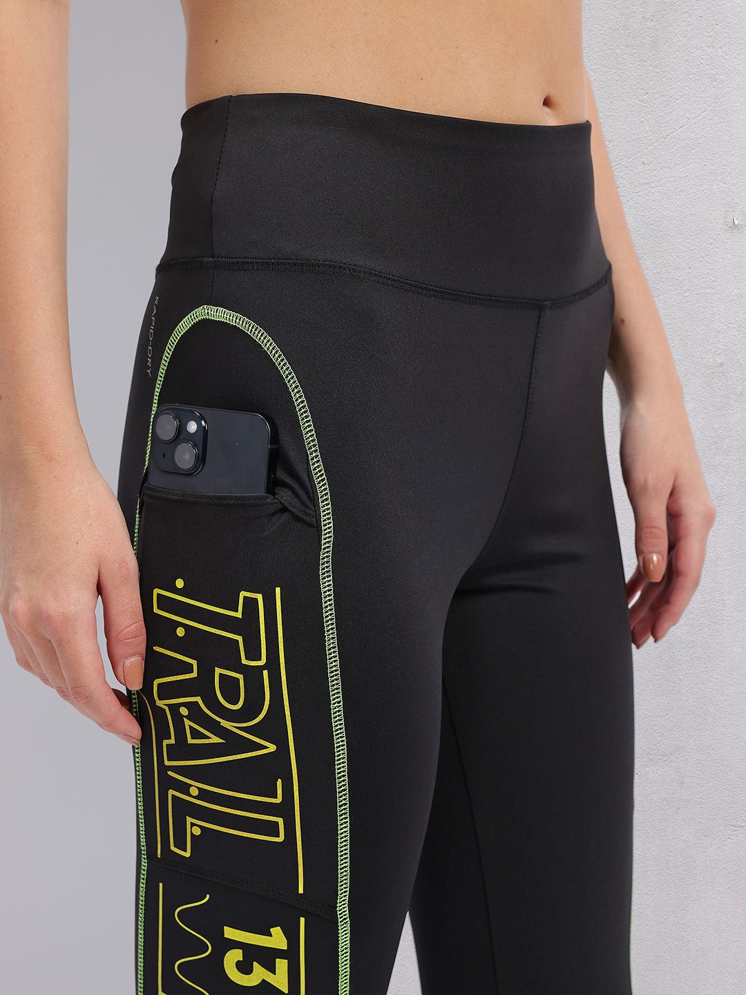 HRX by Hrithik Roshan Women Typography Printed Rapid-Dry Cropped Running Tights