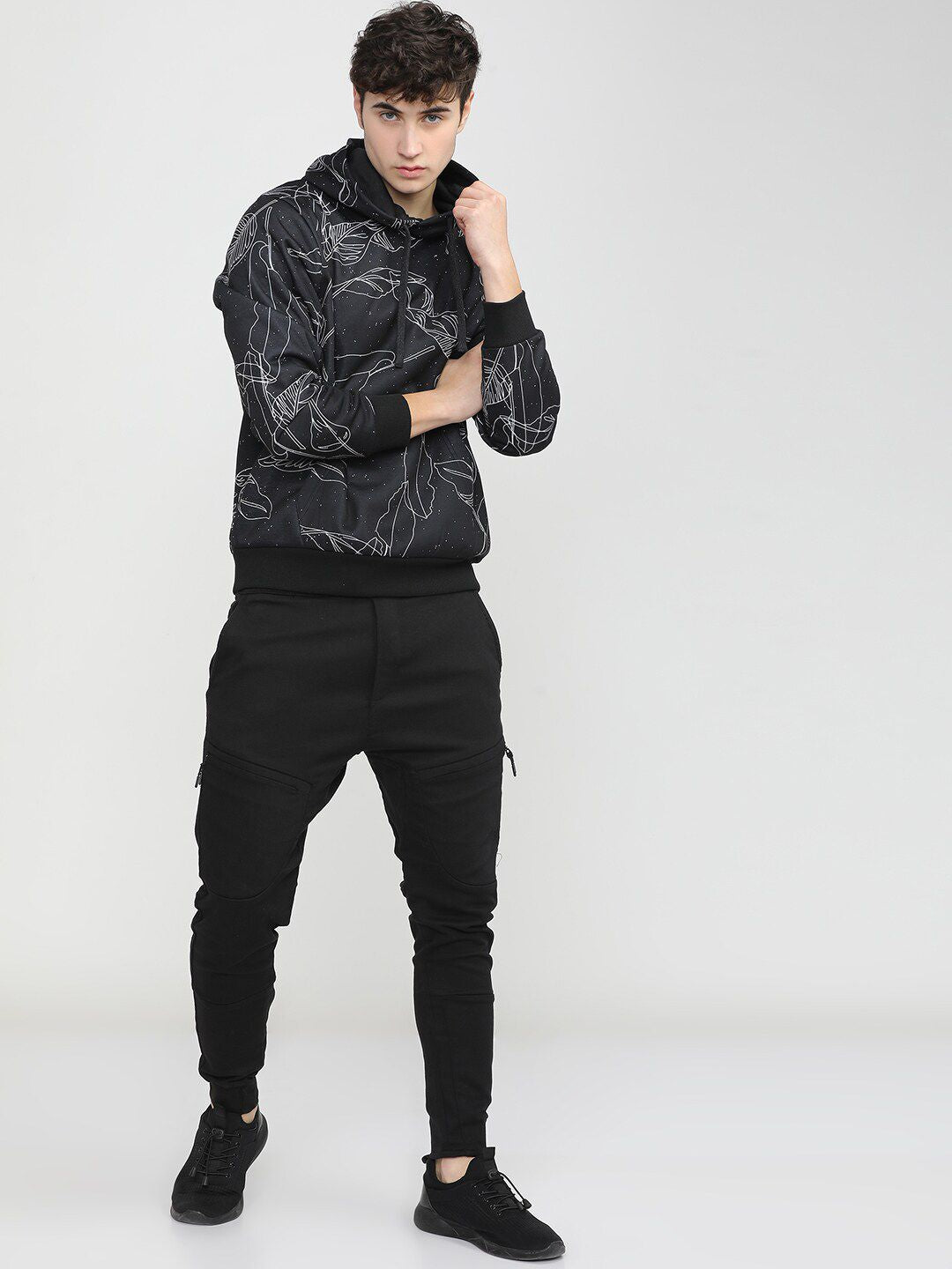 HIGHLANDER Men Black Printed Hooded Sweatshirt