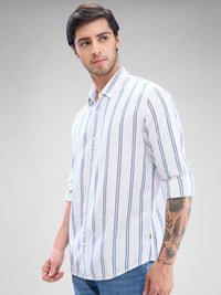 SPYKAR Men Slim Fit Opaque Striped Casual Shirt