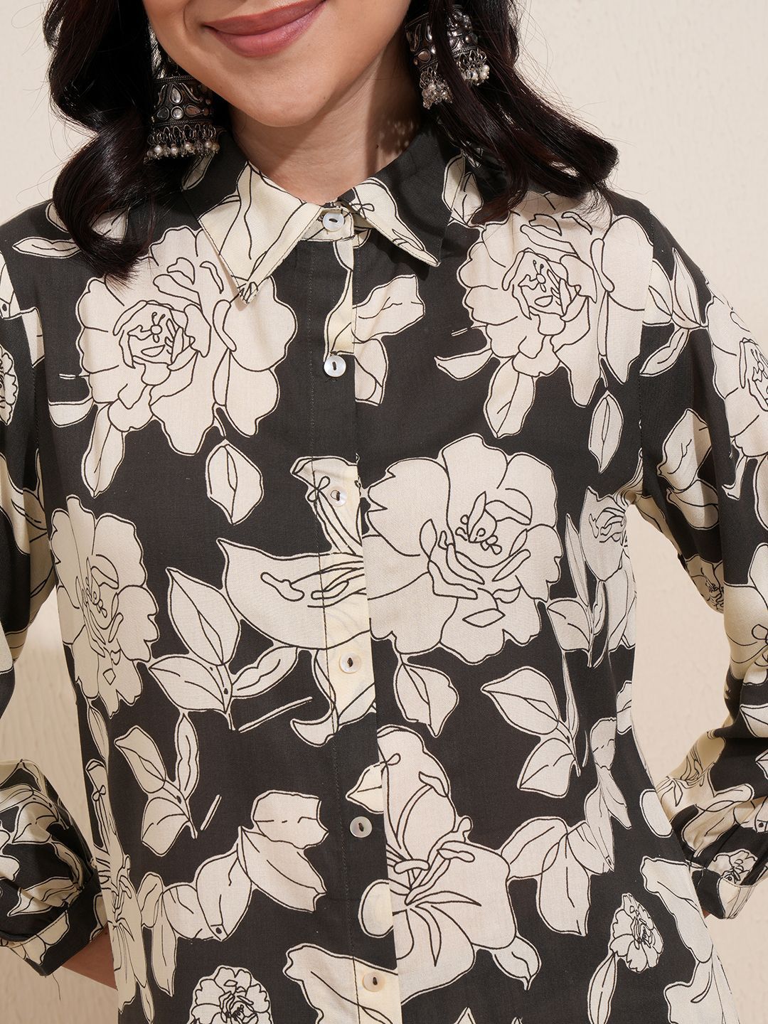 Vishudh Black Floral Printed Pure Cotton Longline Shirt With Palazzos