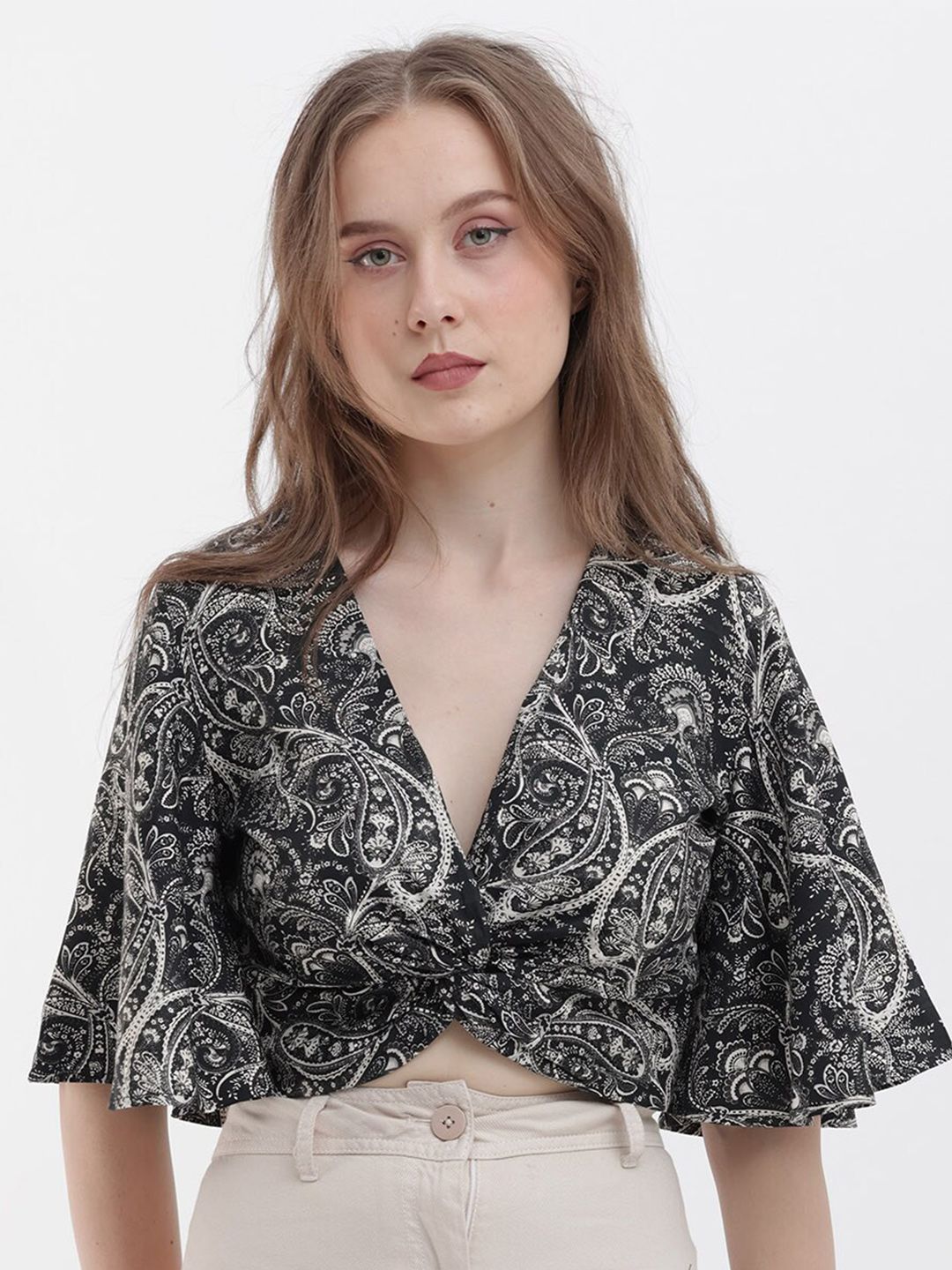 RAREISM Ethnic Motifs V-Neck Cotton Twisted Crop Top