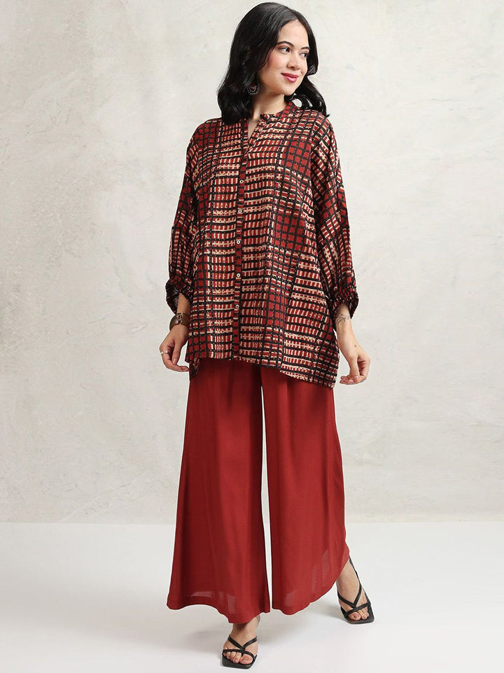 Vishudh Printed Shirt With Trousers Co-Ords