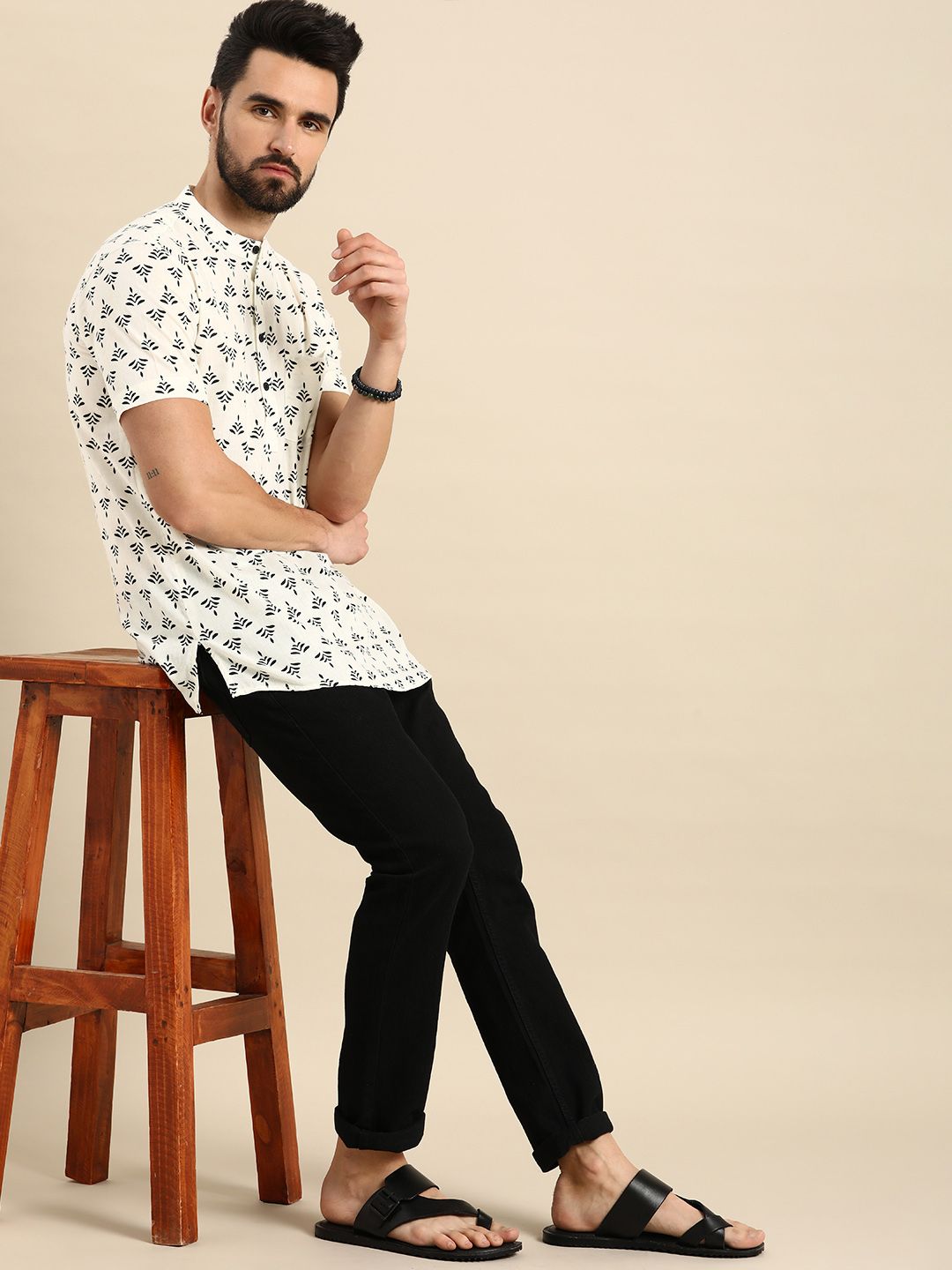 Anouk Men White & Black Ethnic Motifs Printed Short Kurta