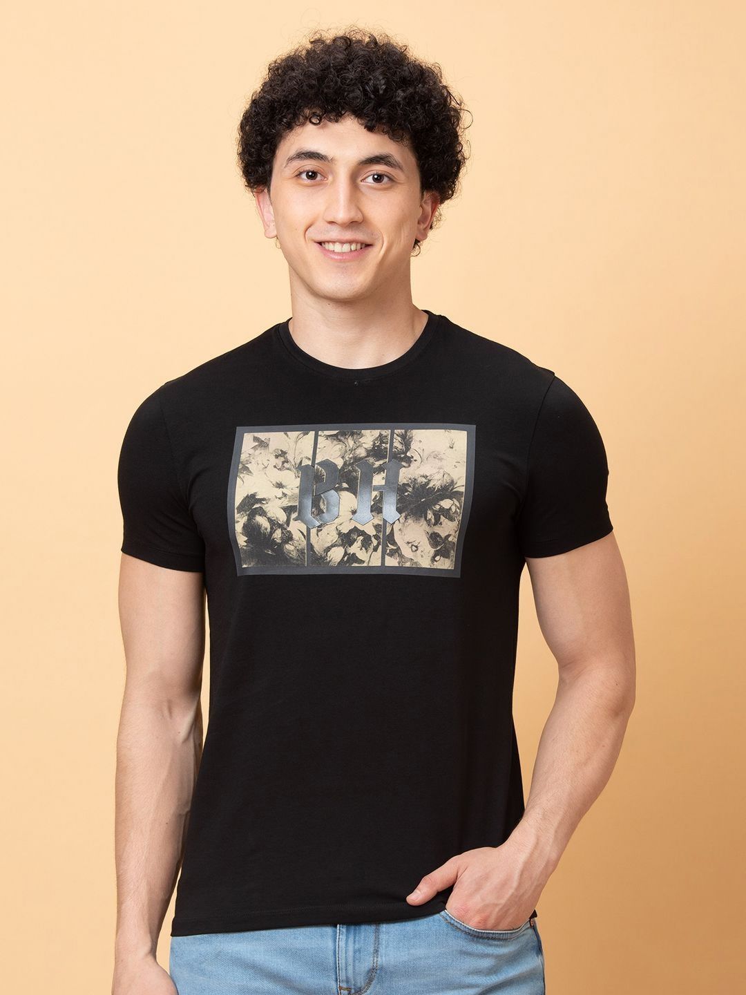 Being Human Men Printed Pockets T-shirt