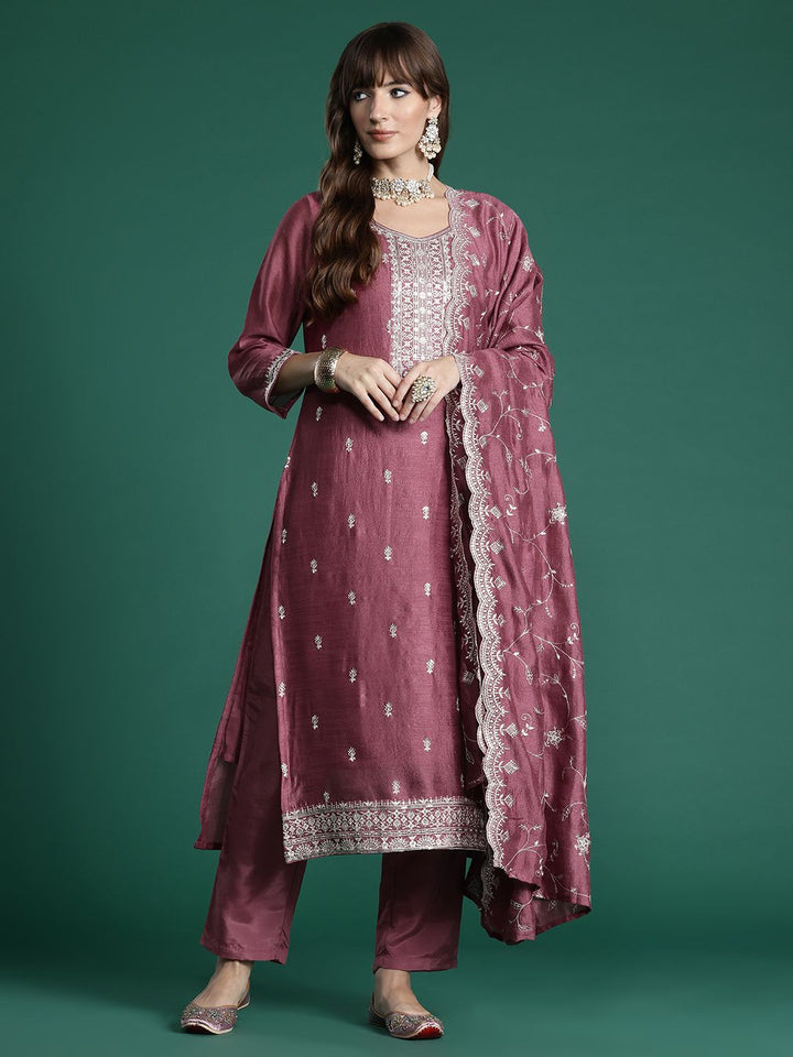 Indo Era Floral Embroidered Thread Work Kurta with Trousers & With Dupatta