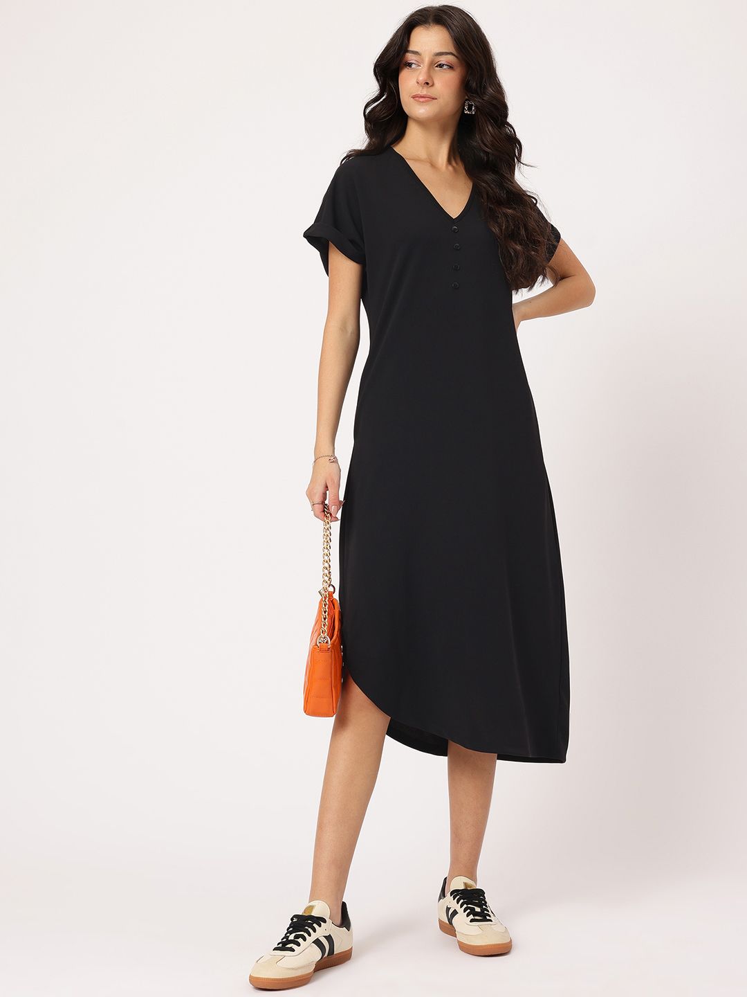 DressBerry Timeless Classics Extended Sleeves Sheath Midi Dress