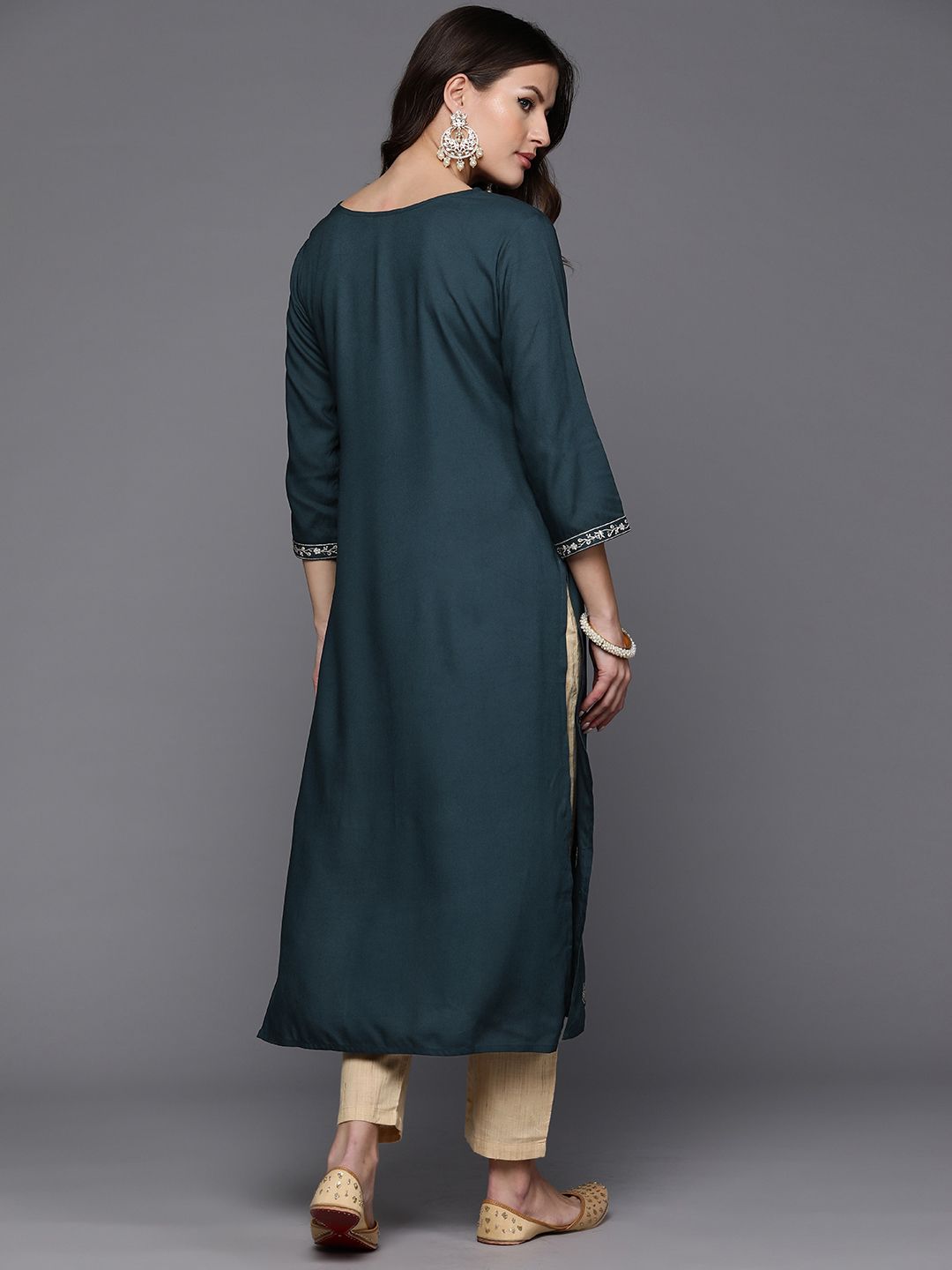 Indo Era Women Floral Embroidered Sequinned Kurta