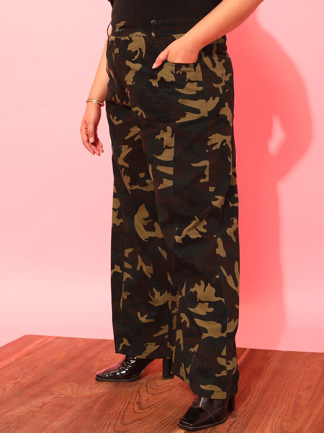 CURVY STREET Women Plus Size Olive Green Printed Relaxed Straight Leg Pure Cotton Trousers