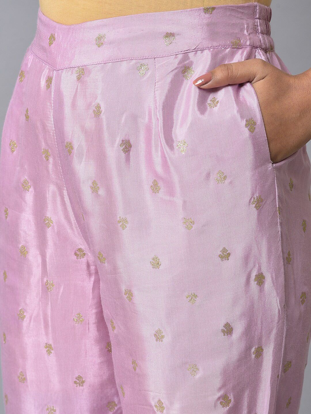 W Ethnic Motifs Printed Thread Work Straight Kurta With Trousers