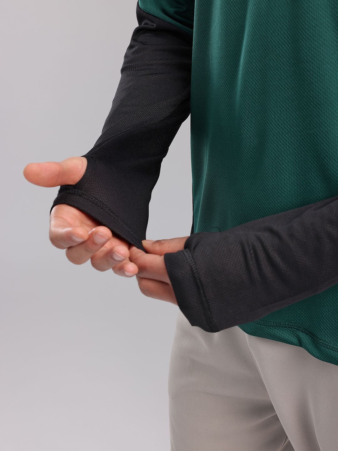 HRX by Hrithik Roshan Colourblocked Sleeves Rapid-Dry Running T-shirt