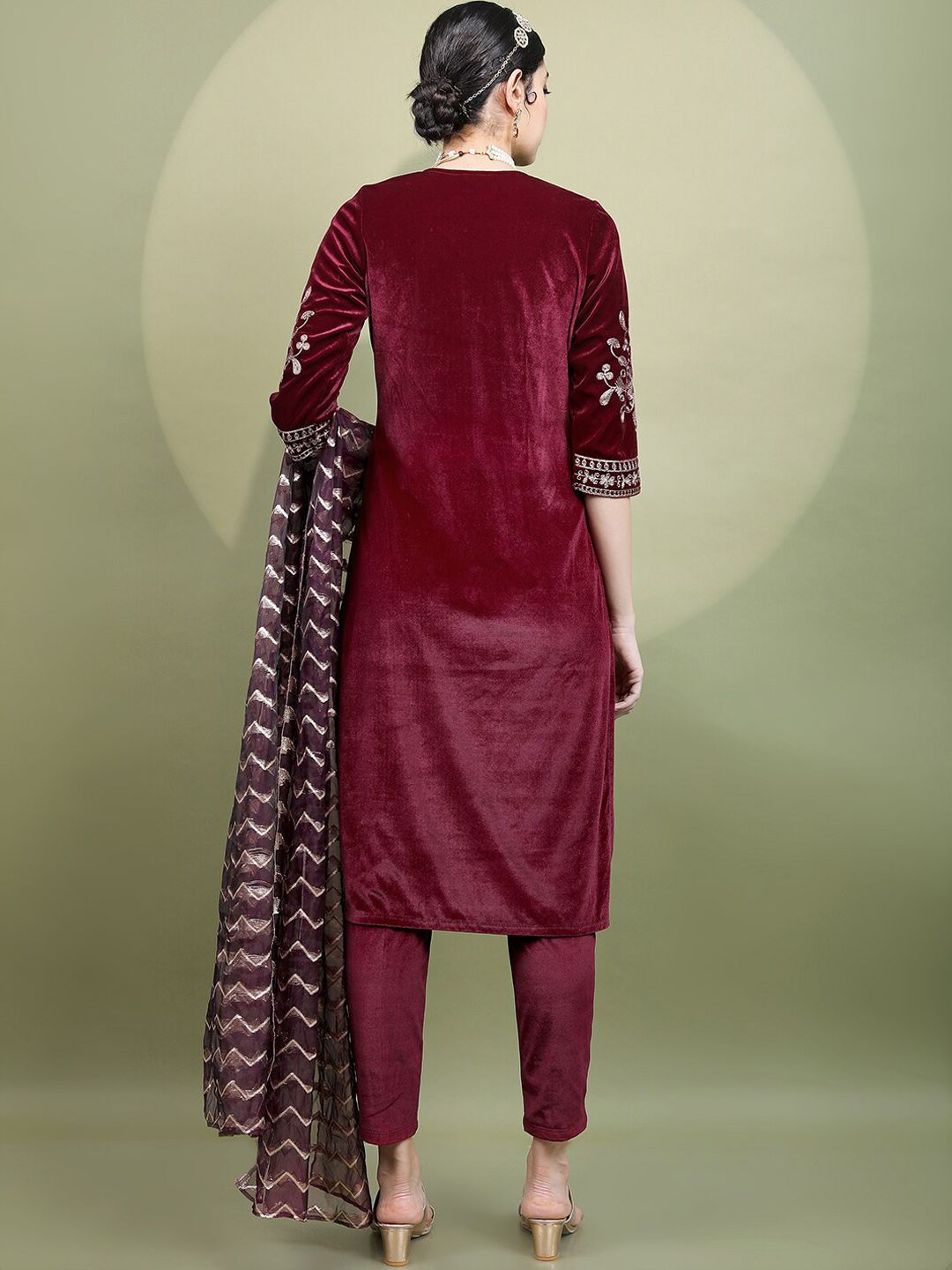 Vishudh Women Embroidered Knitted Velvet Kurta with Trousers & With Dupatta