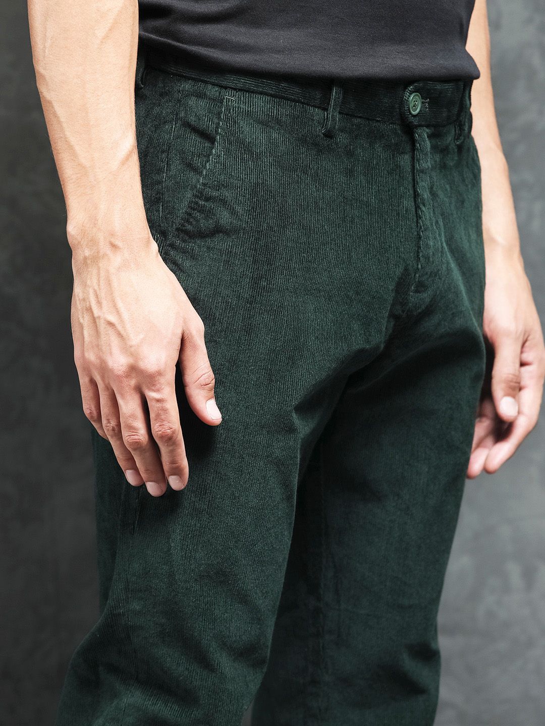 RARE RABBIT Men Upton Mid-Rise Slim Fit Joggers Trouser