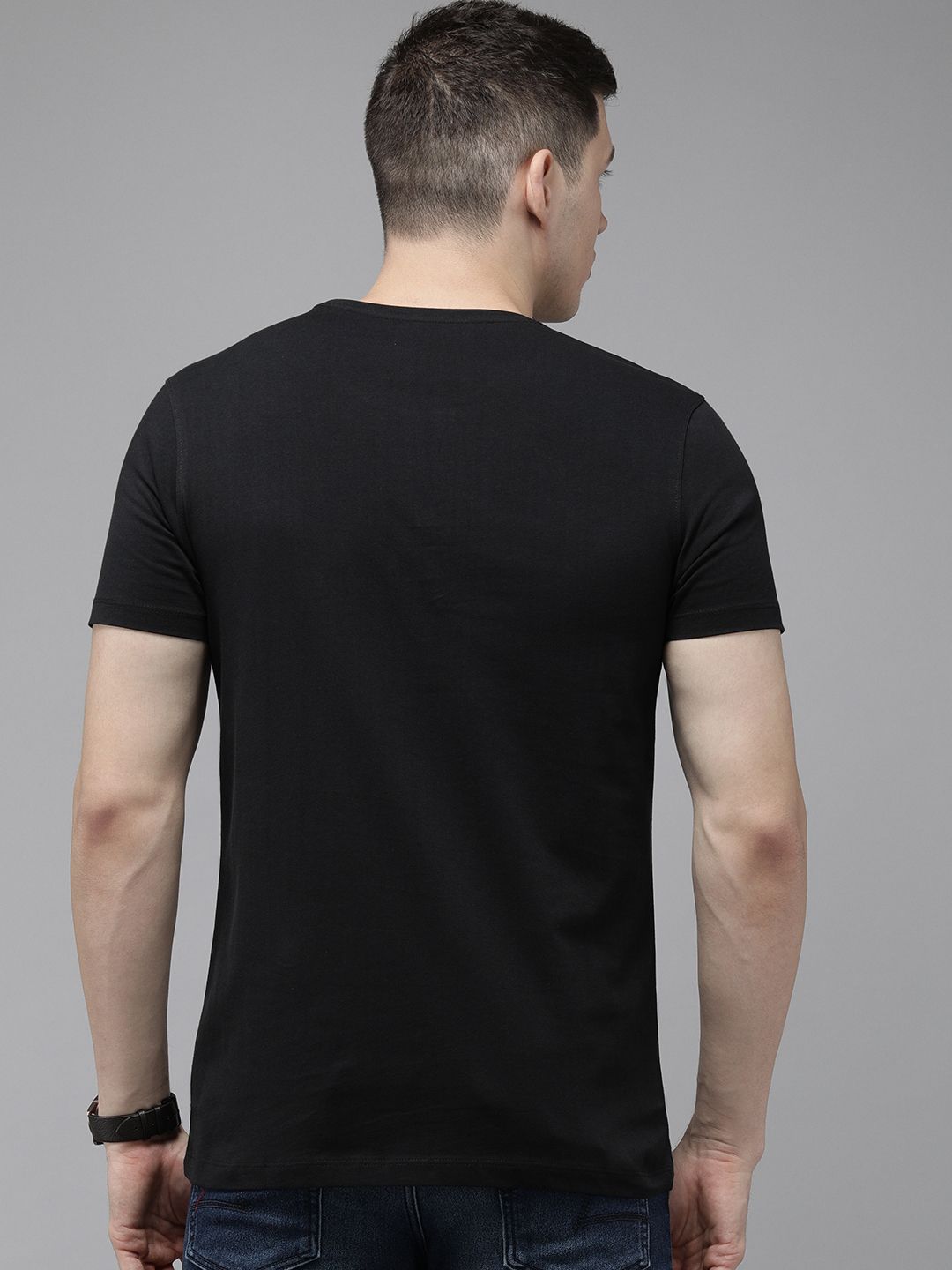 SPYKAR Men Black & Green Typography Printed Pure Cotton Slim Fit T-shirt