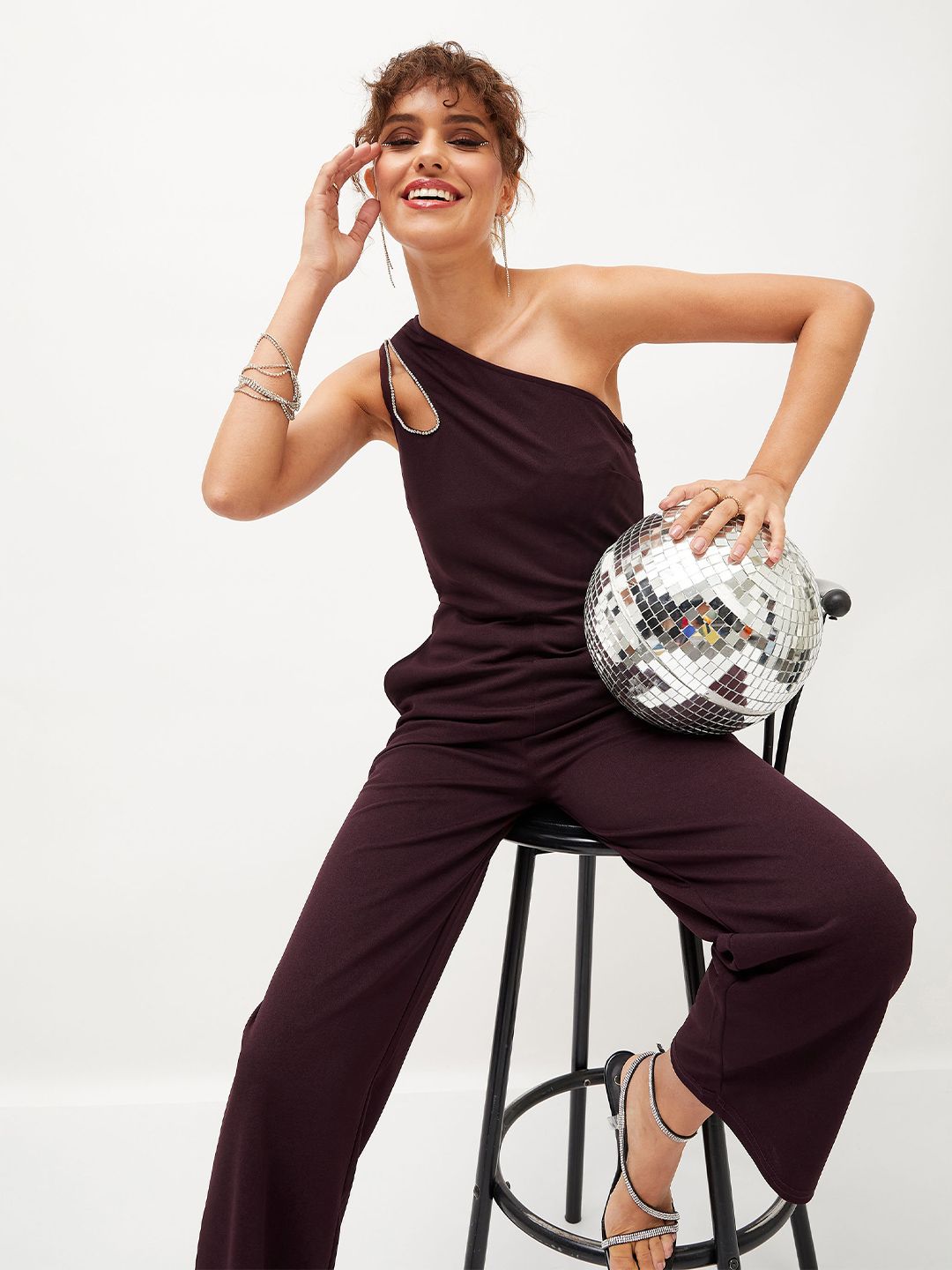 SASSAFRAS Burgundy One Shoulder Basic Jumpsuit