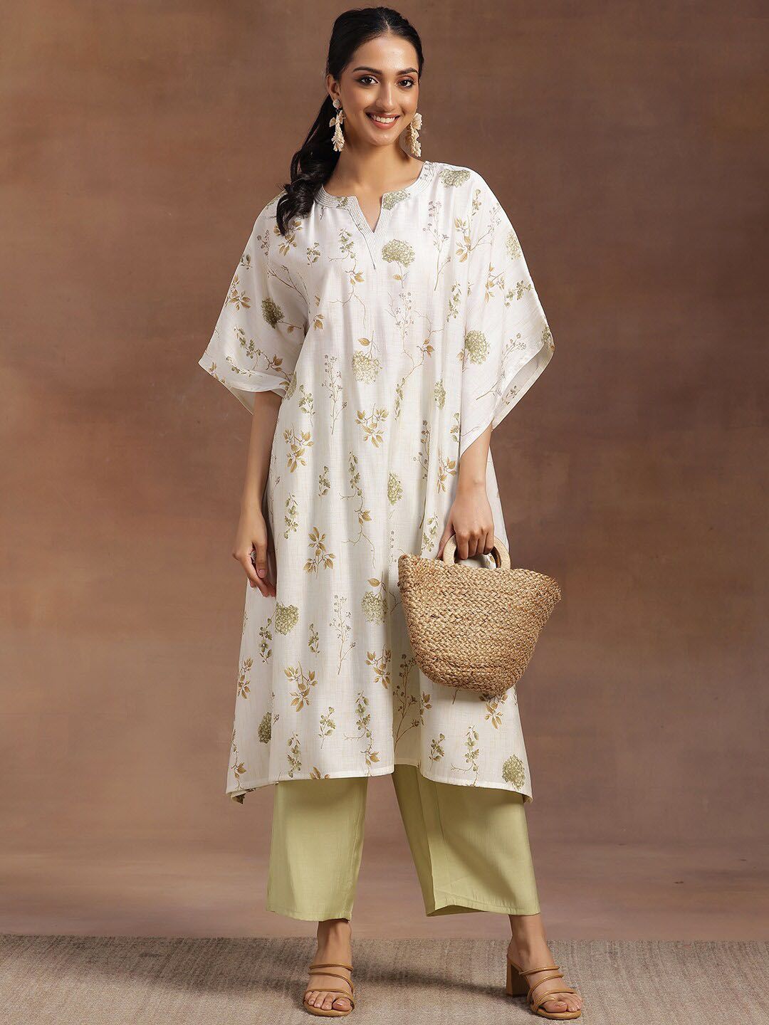 Libas Printed V-Neck Kaftan Tunic With Palazzos Co-Ords
