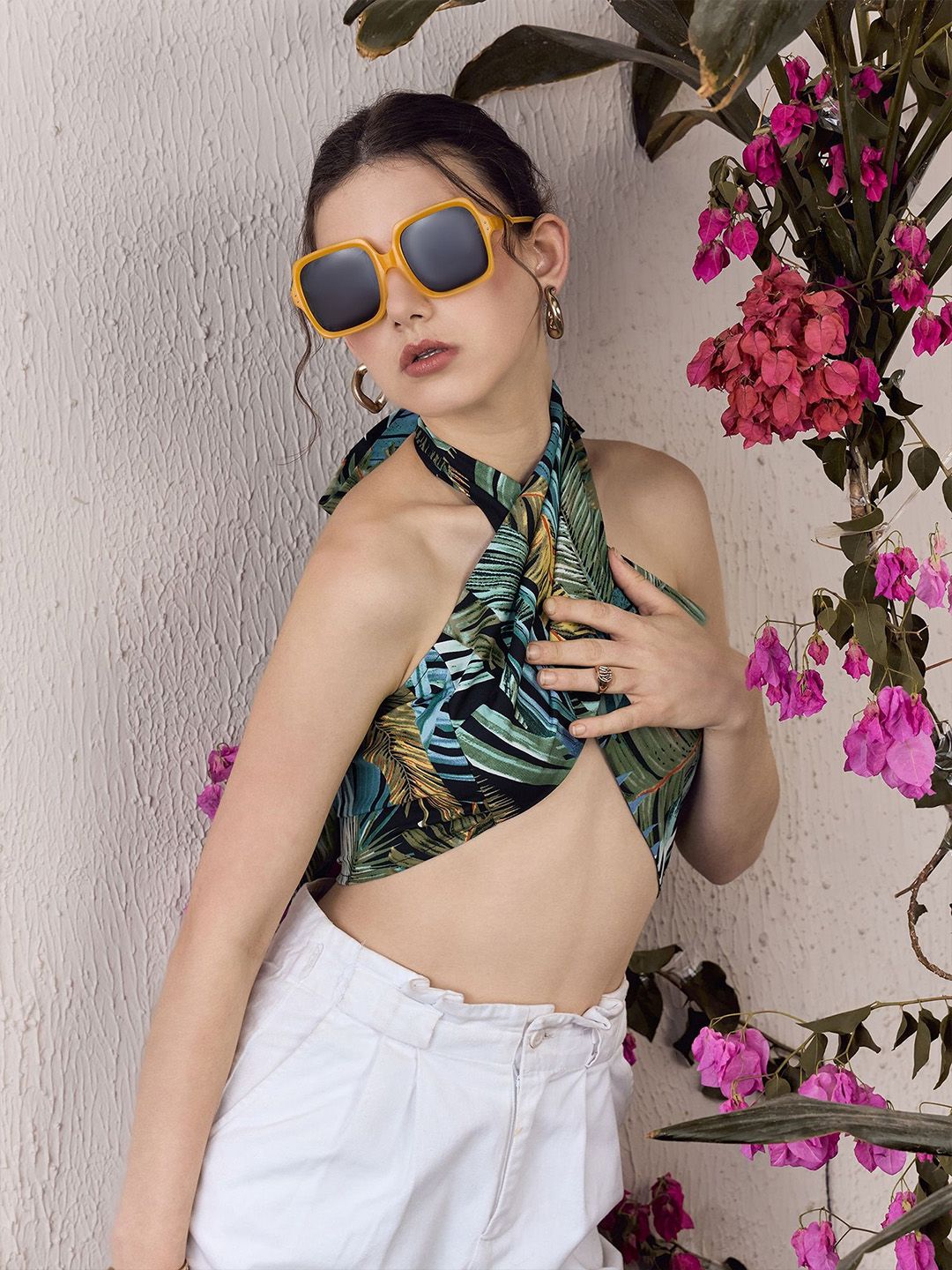 Berrylush Tropical Printed Bralette Crop Top