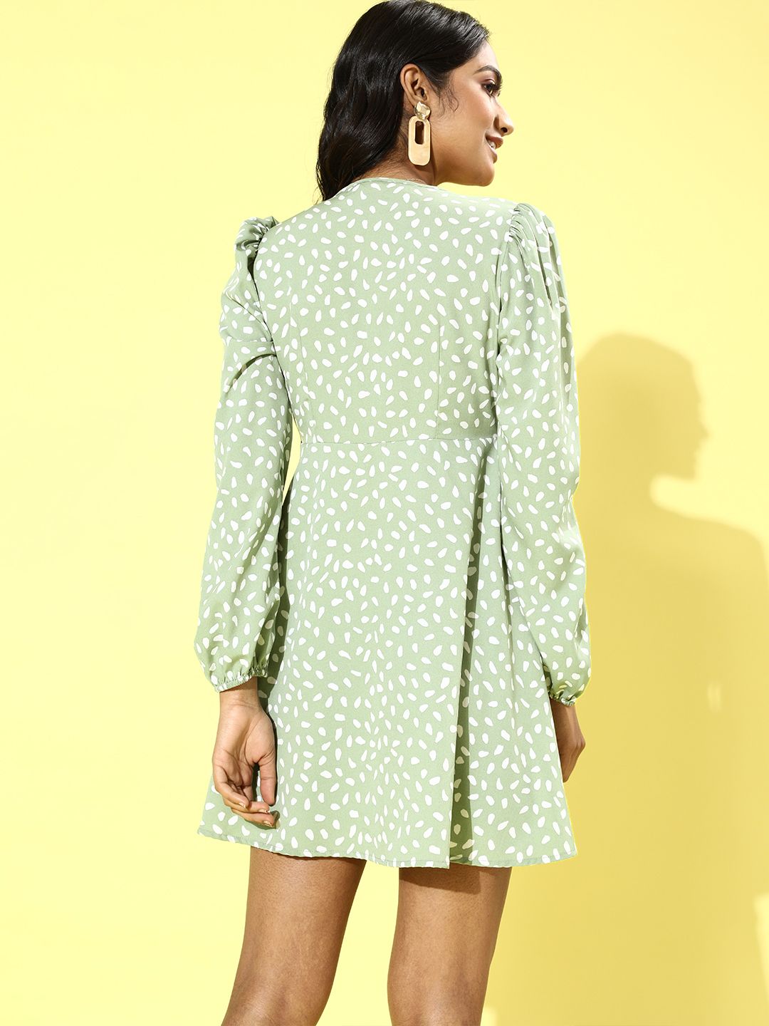 Berrylush Green Crepe A-Line Dress