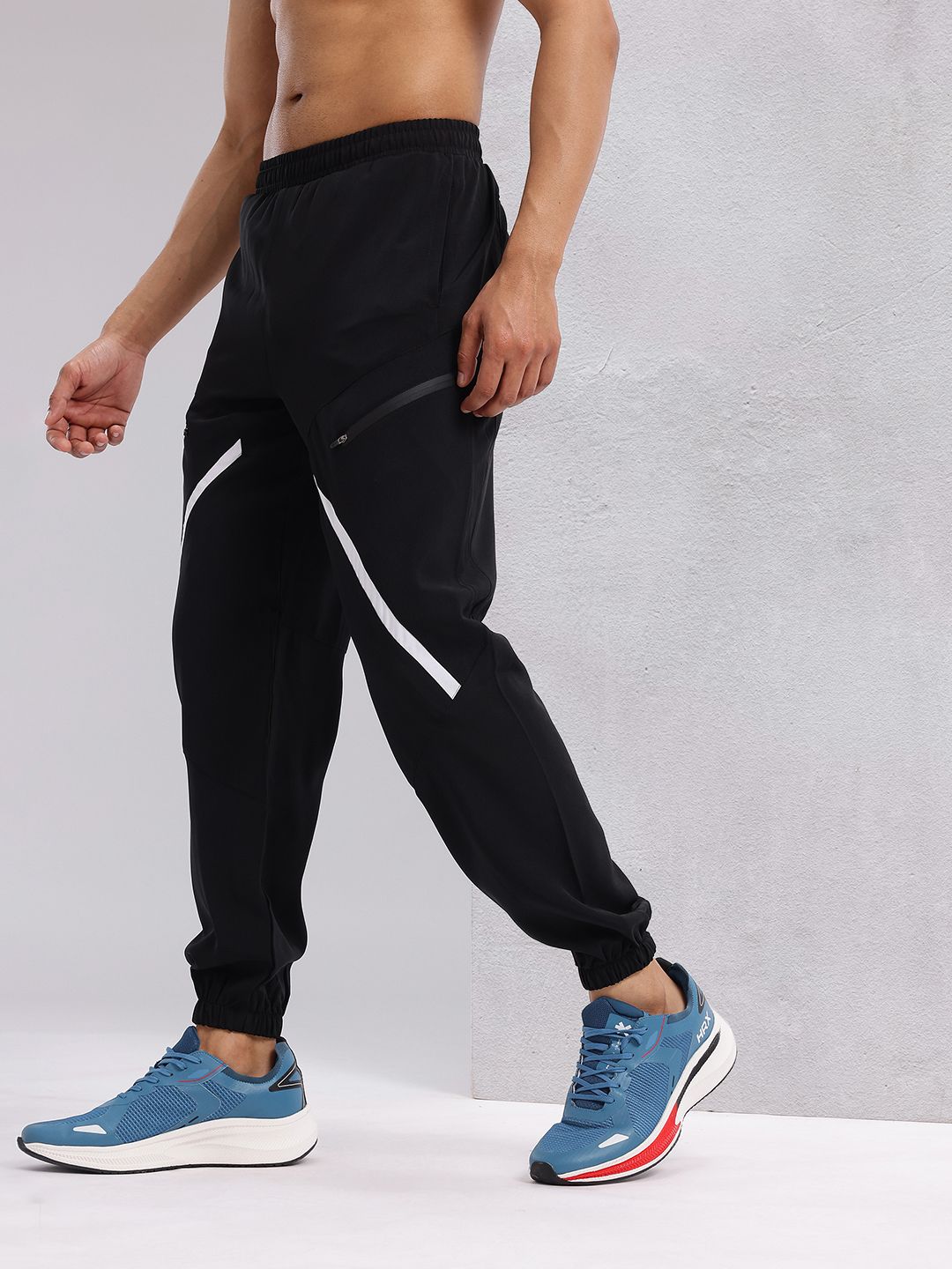 HRX by Hrithik Roshan Men Rapid-Dry Training Joggers