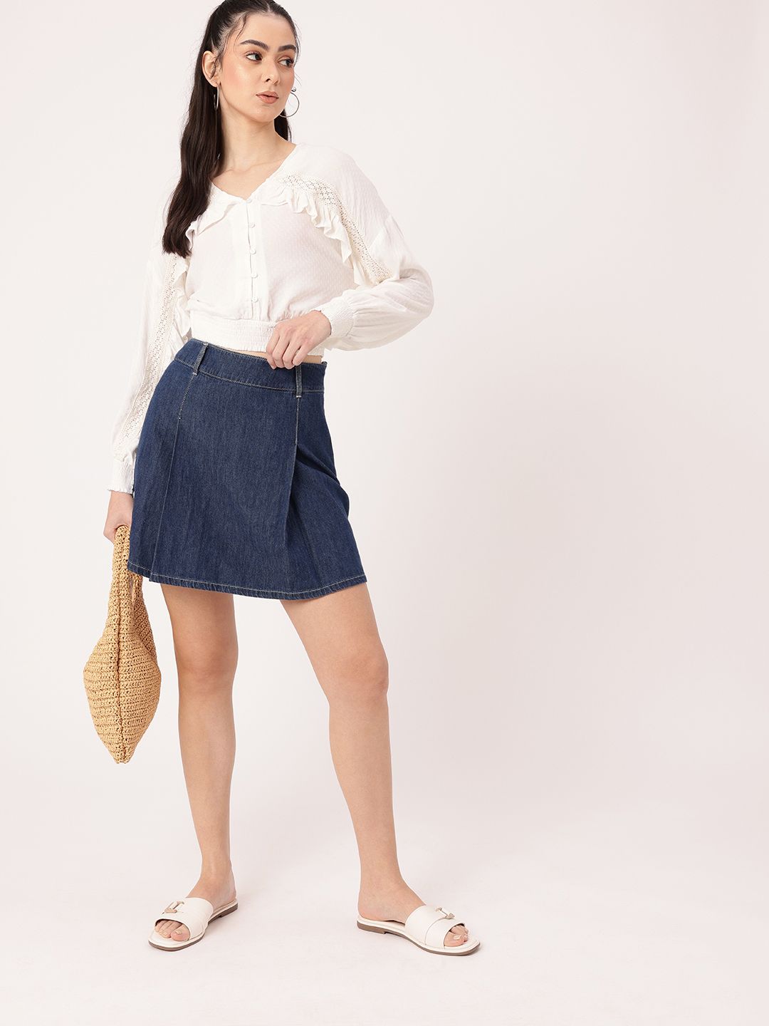 DressBerry Everyday Essential Ruffled Blouson Top