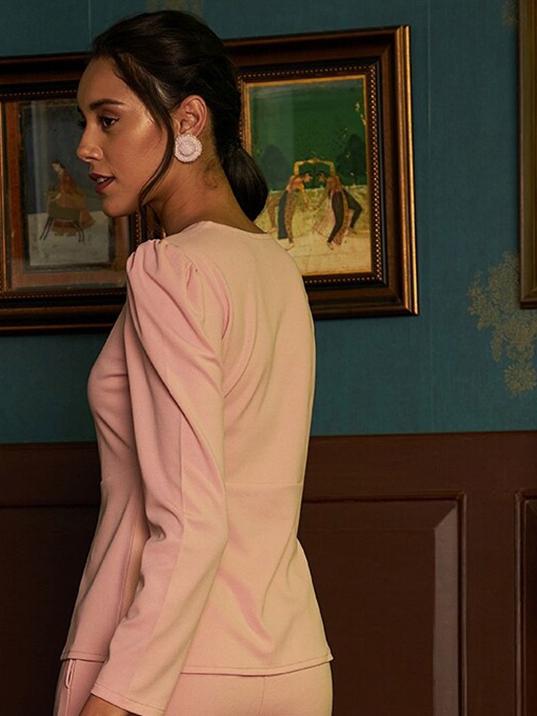 Athena Sweetheart Neck Puff Sleeves Top