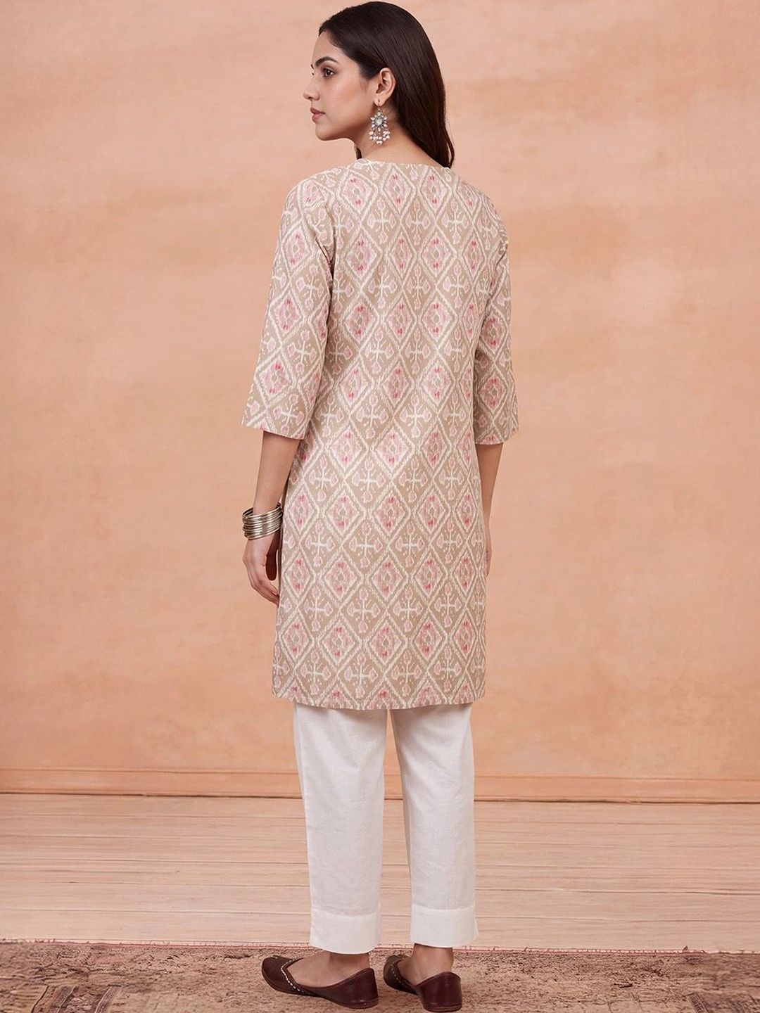 House of Chikankari Women Kurta