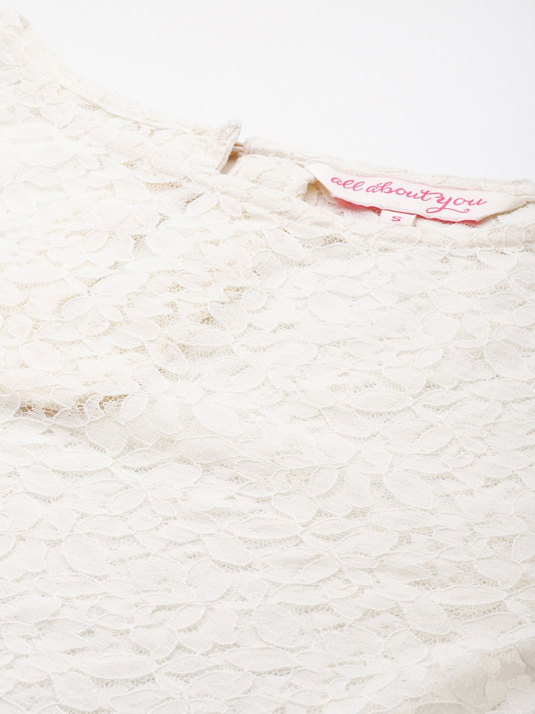 all about you Floral Puff Sleeve Lace Top