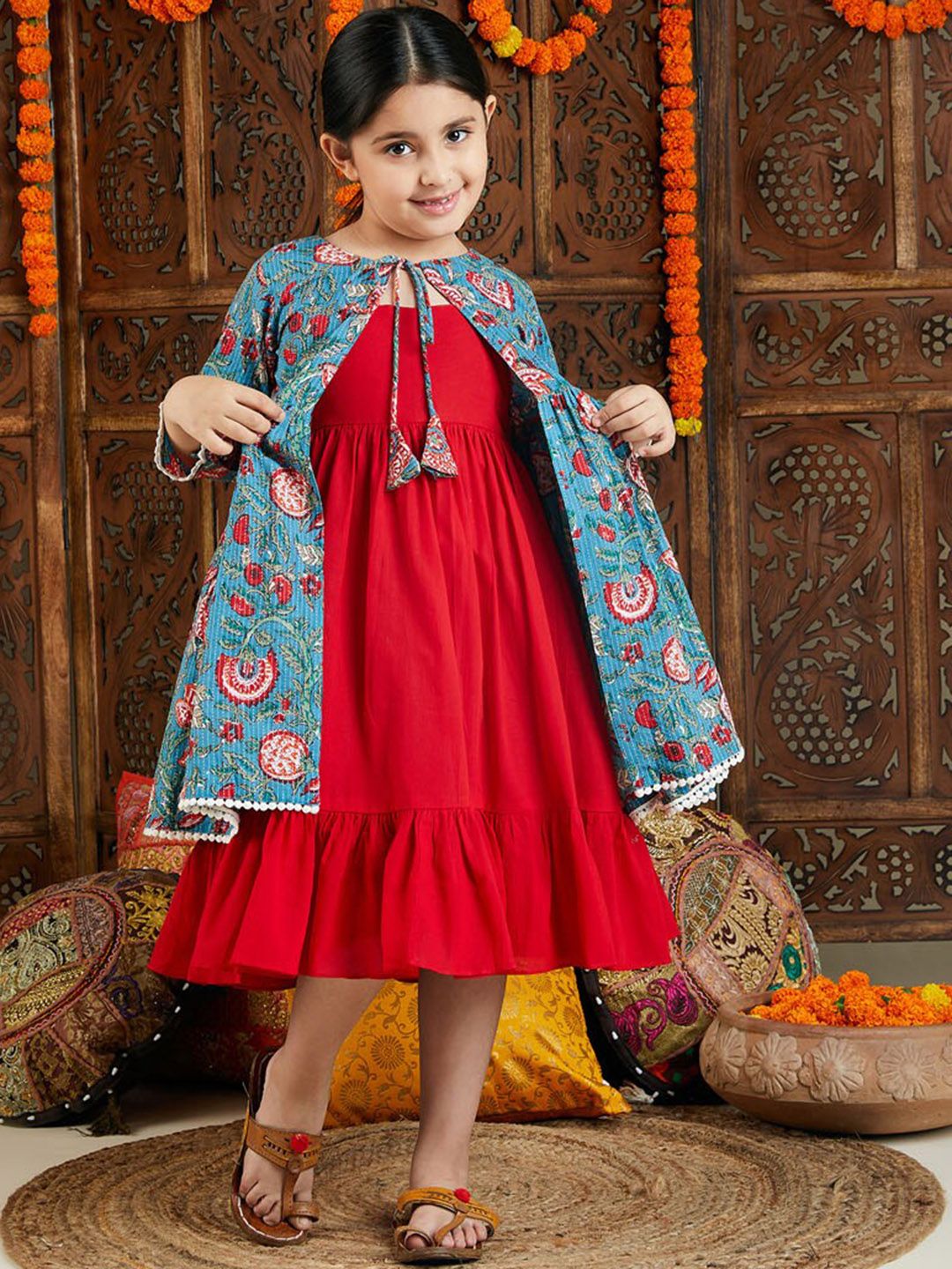 VASTRAMAY Girls Shoulder Straps Cotton Fit & Flare Dress With Floral Printed Shrug