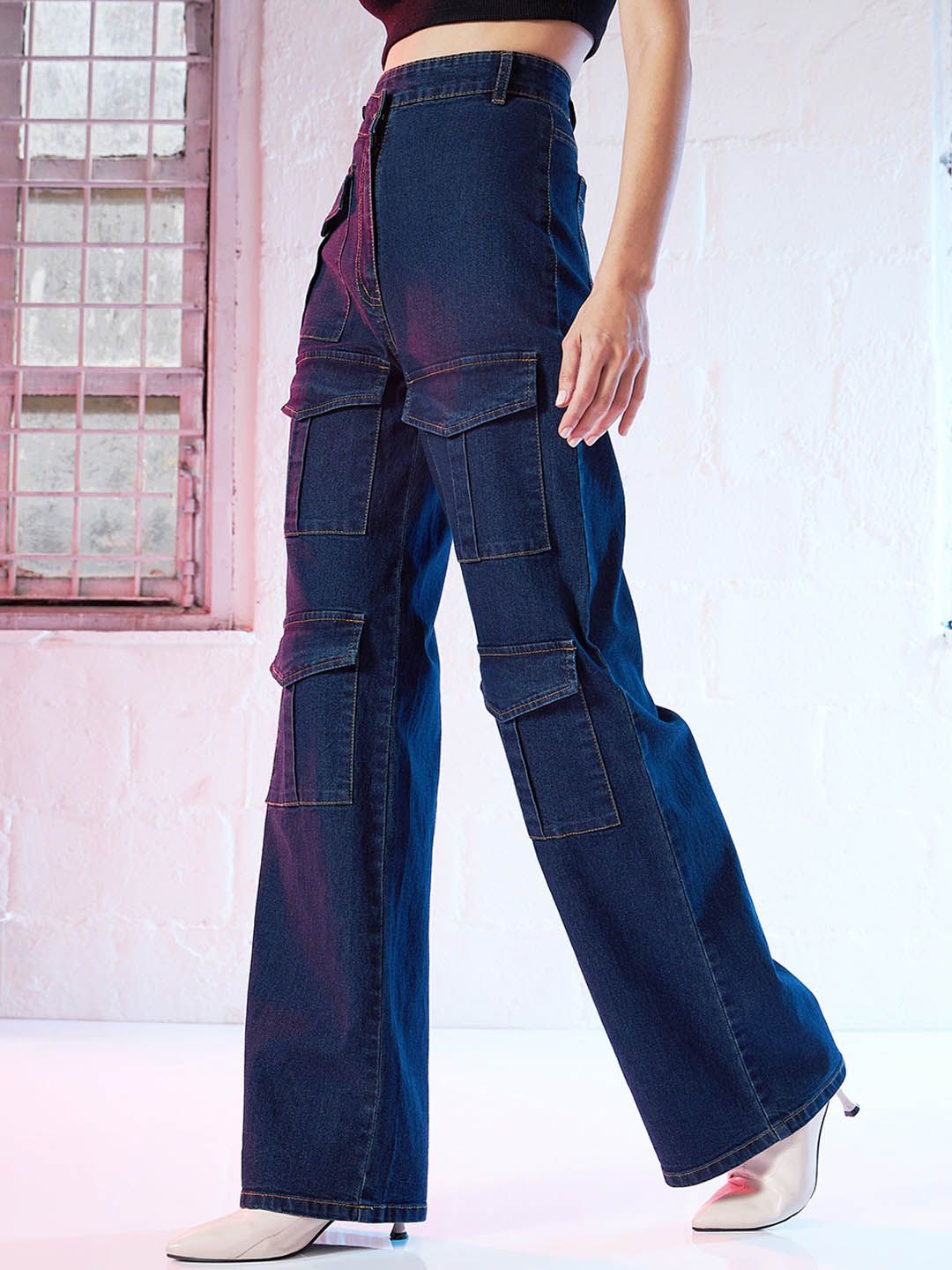 SASSAFRAS Women Blue Straight Fit High-Rise Clean Look Stretchable Jeans