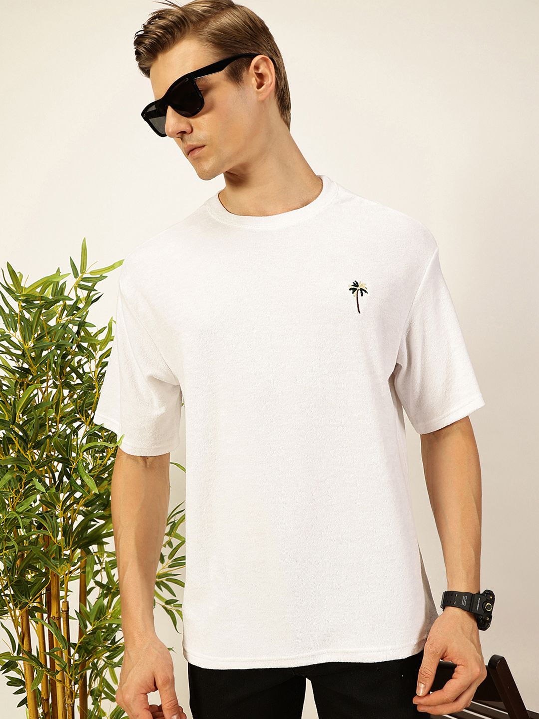 Thomas Scott Men's Solid Round Neck Oversized Casual T-shirt