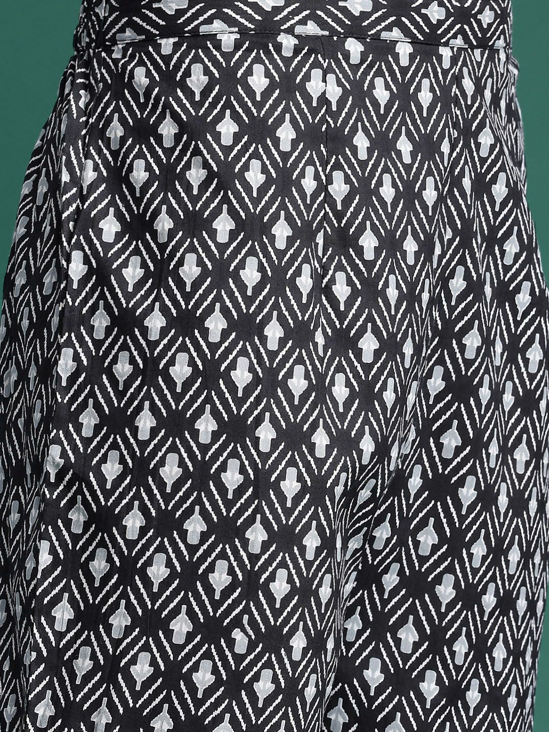 Indo Era Printed Panelled Pure Cotton Kurta with Trousers