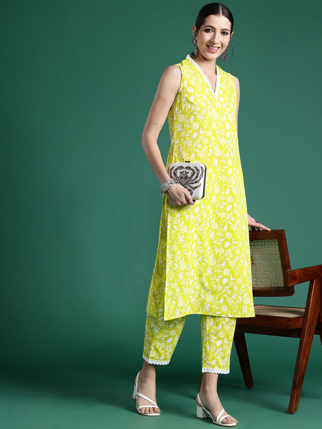 Indo Era Floral Printed Pure Cotton Kurta with Trousers