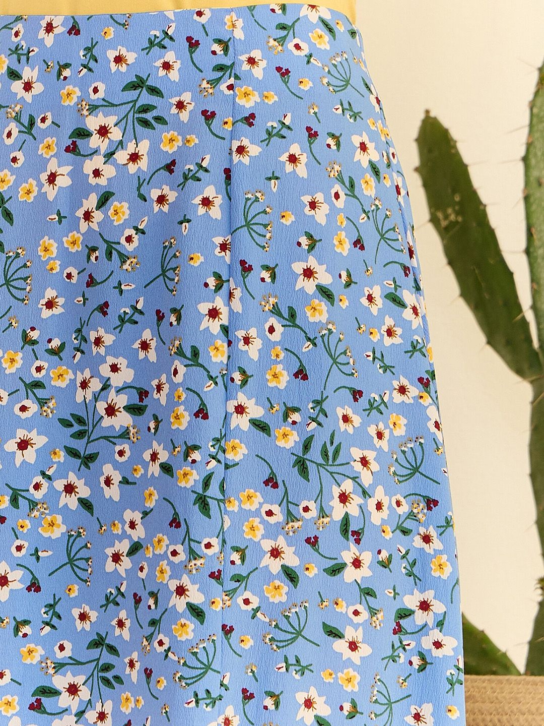 Berrylush Floral Printed High Rise A-Line Maxi Skirt