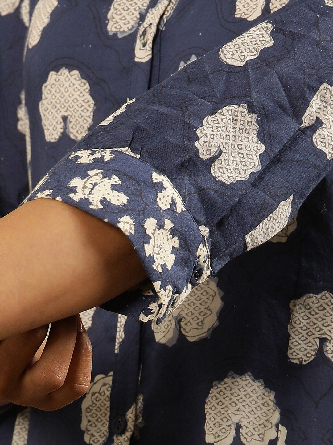 W Ethnic Motifs Printed Pure Cotton Panelled A-Line Kurta