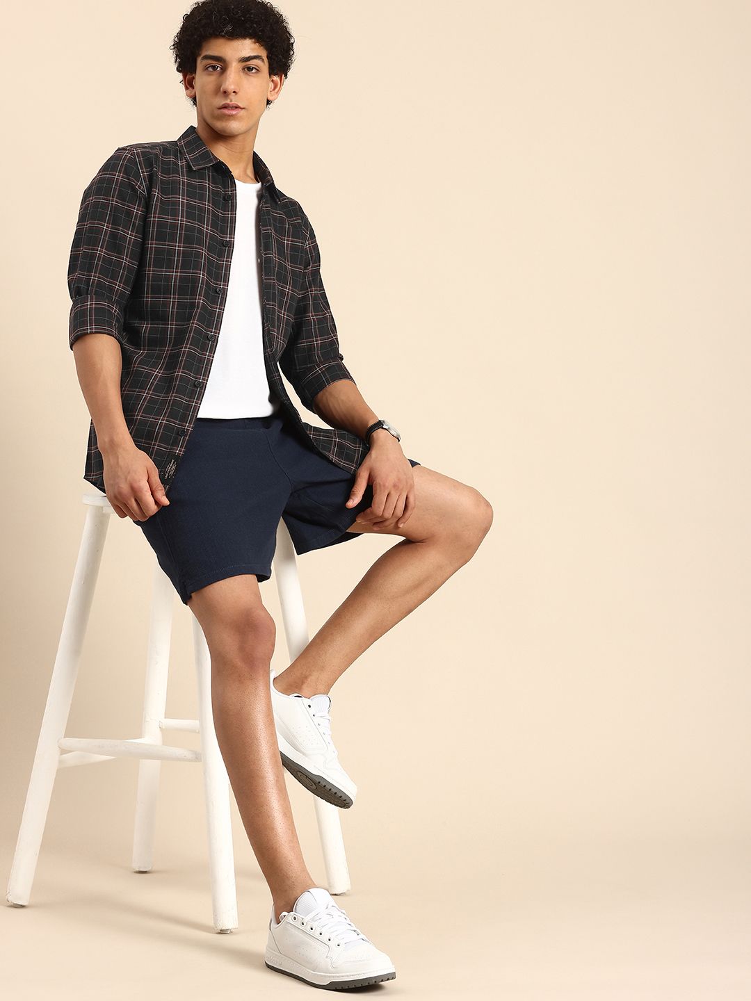 Menjadi kemeja kasual Cotton Slim Manusia Murni