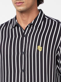 SPYKAR Men Slim Fit Striped Casual Shirt