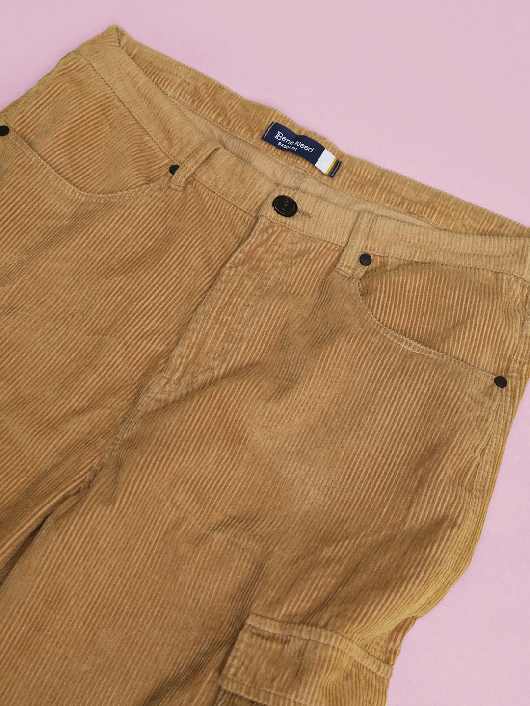 Bene Kleed Men Cotton Mid-Rise Baggy Fit Pleated Cargos Trouser