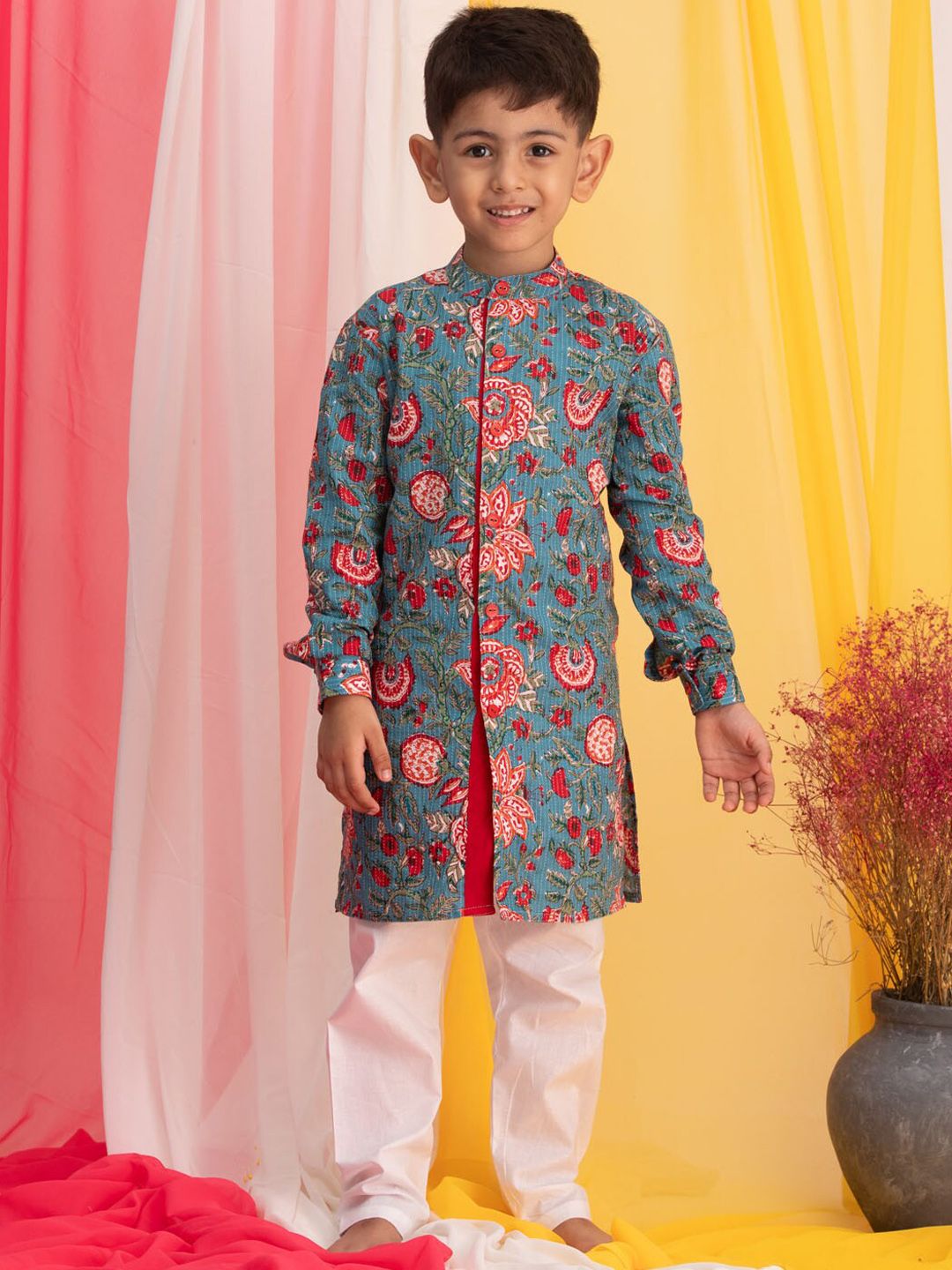 VASTRAMAY Boys Floral Printed Band Collar Regular Pure Cotton Kurta Set