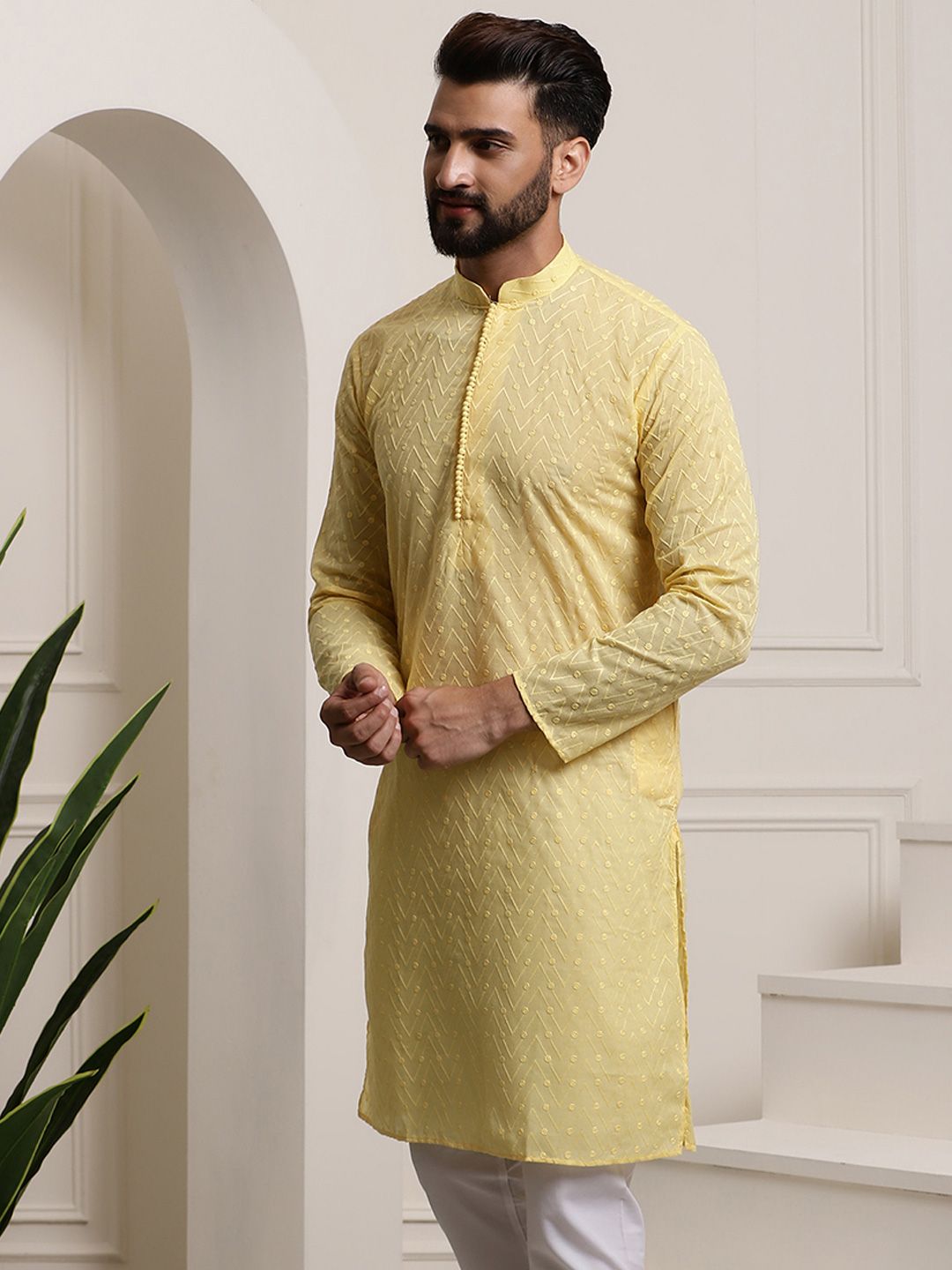 Anug by SOJANYA Men Yellow Embroidered Thread Work Mandarin Collar Kurta