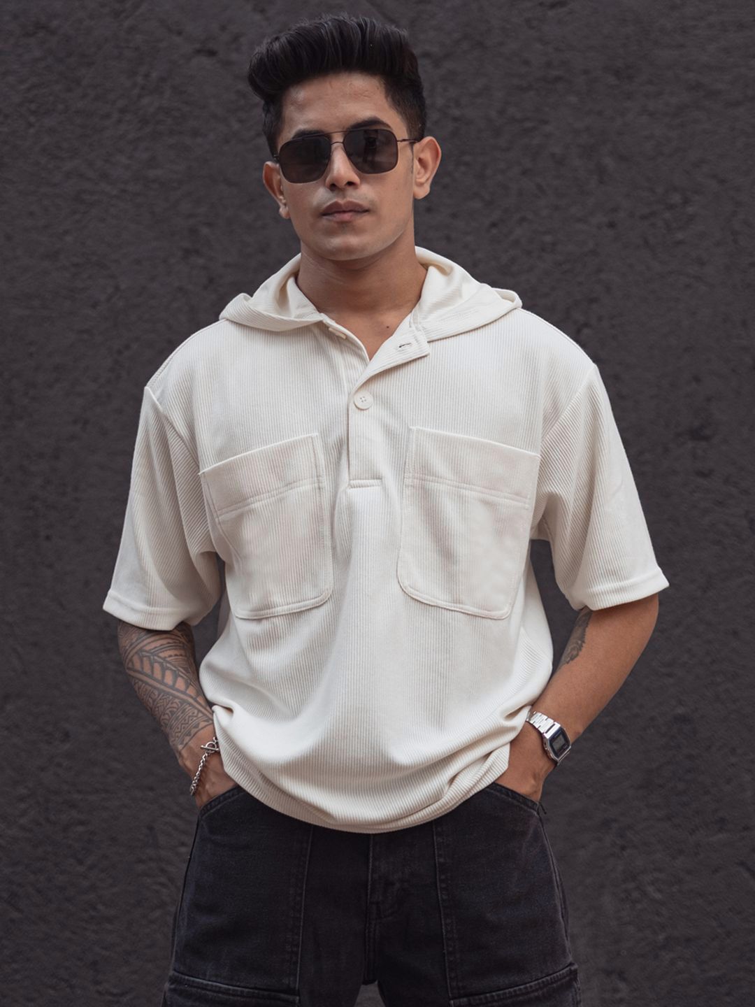 Powerlook Men Self Design Hooded Pockets T-shirt