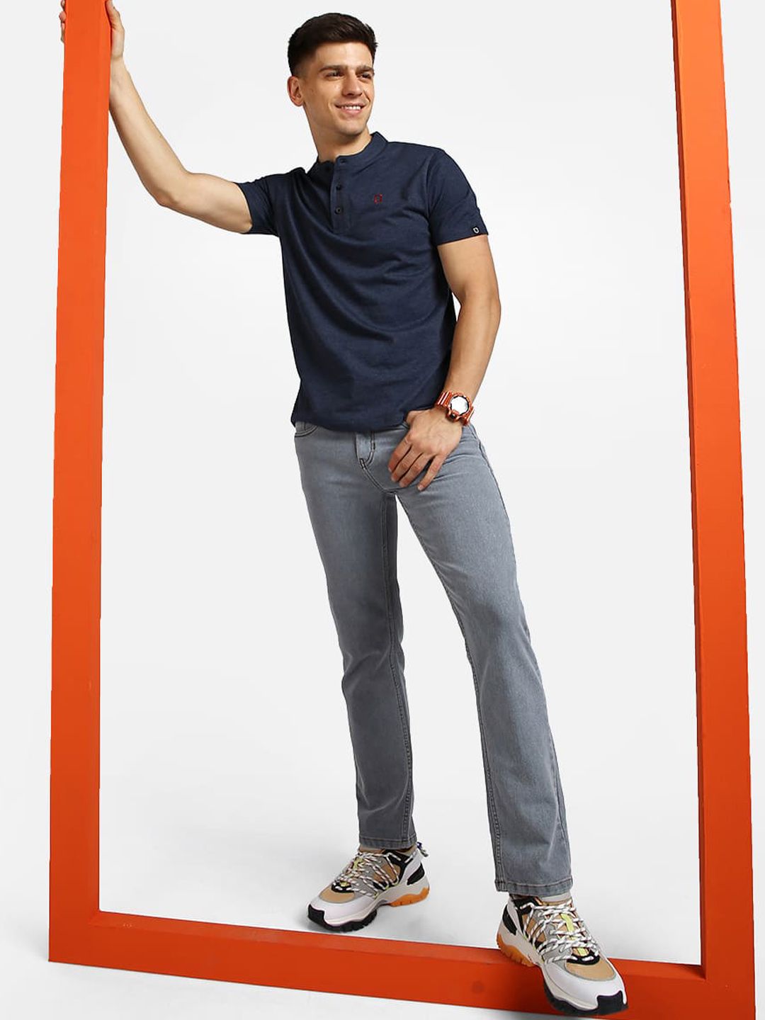 Urbano Fashion Men Mid-Rise Stretchable Jeans